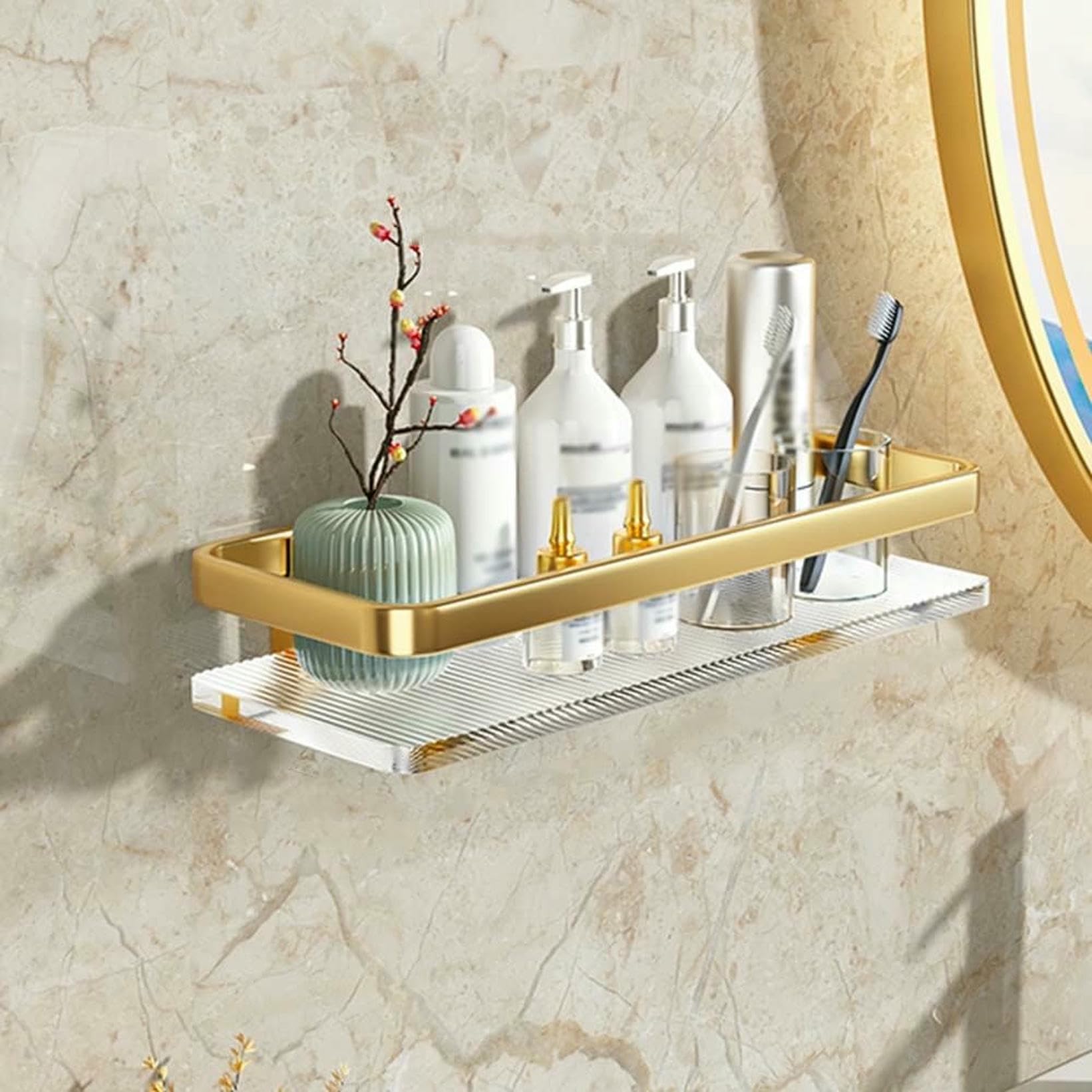Étagères murales en acrylique transparent et finitions or pour décoration intérieure de luxe