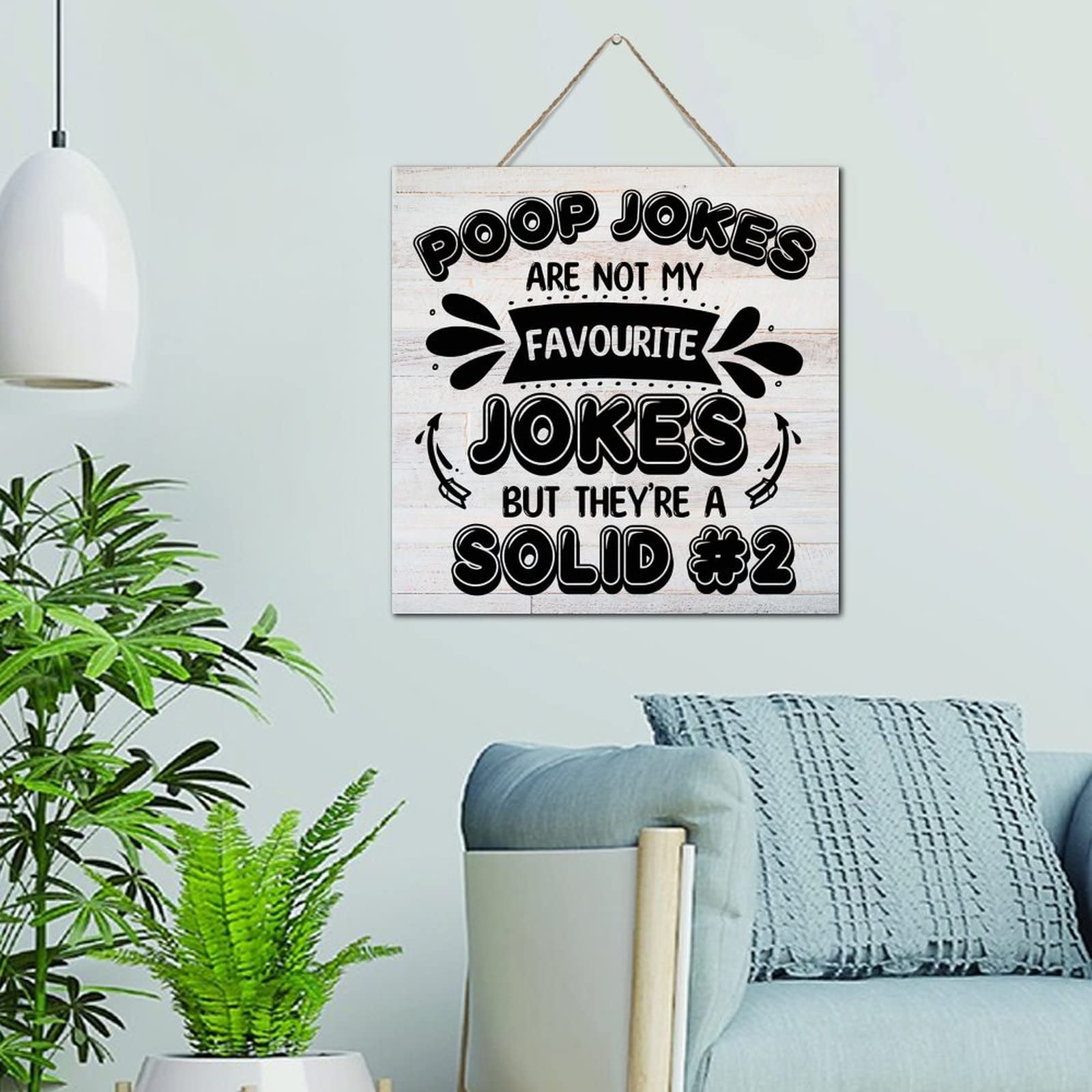 Décoration de table à suspendre en bois humour pour un salon convivial - 6