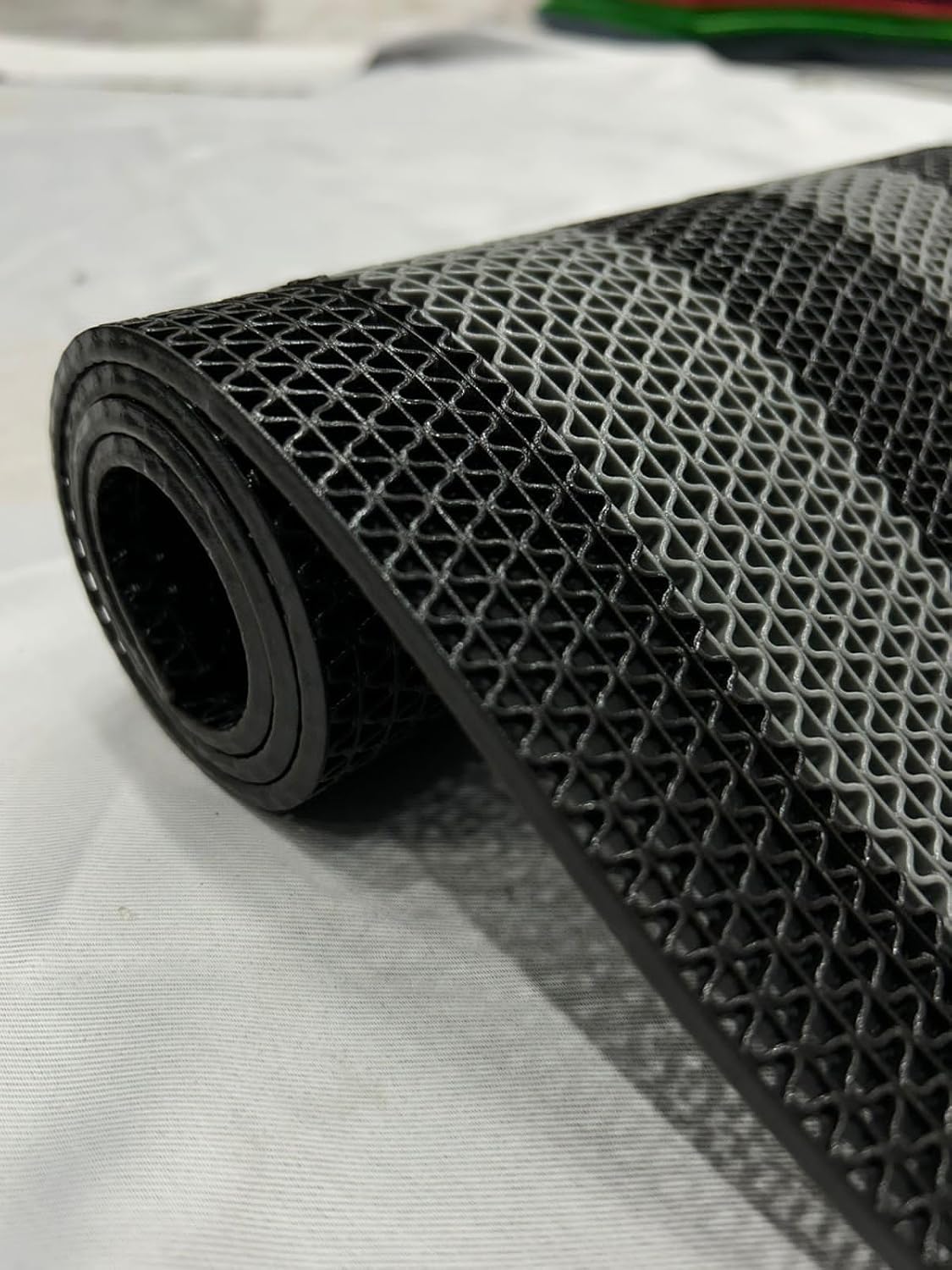 PVC Cushion Wire Mesh with Anti Slip Rubber Door Mats for Home Mats for Floor Doormat (Grey, 2 x 30 Feet)-image-37