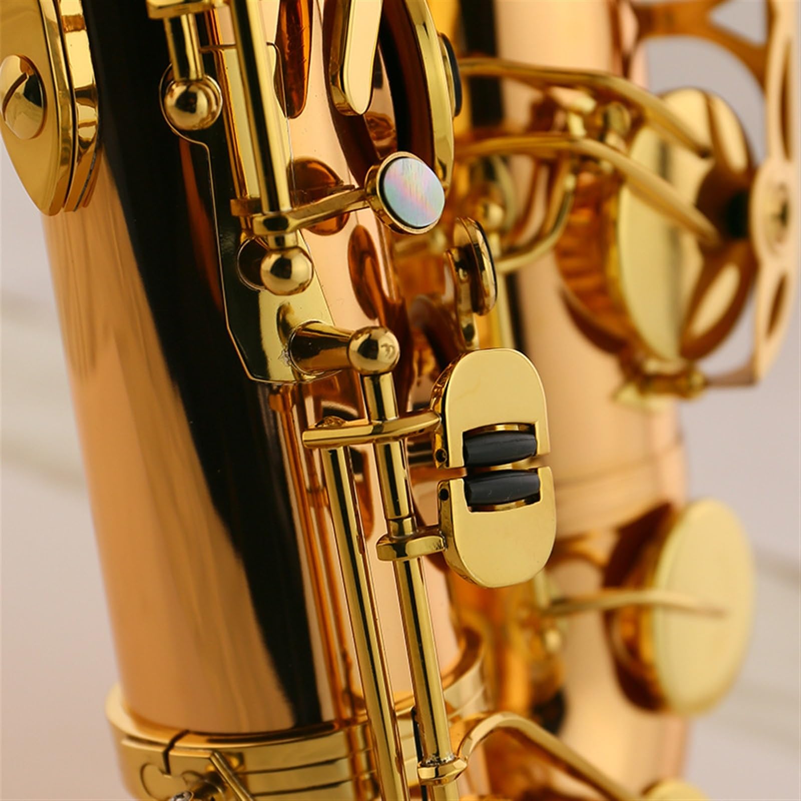 Saxofón Saxofón Tenor Si Bemol Brass Band Toca Profesionalmente El Saxofón De Latón