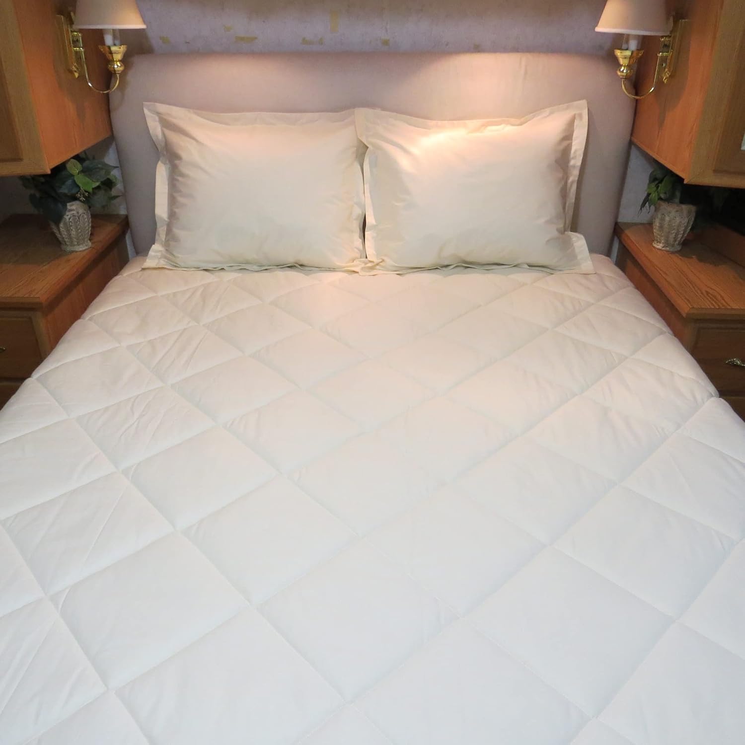 AB Lifestyles Extra DEEP Short Queen RV Quilted Fitted