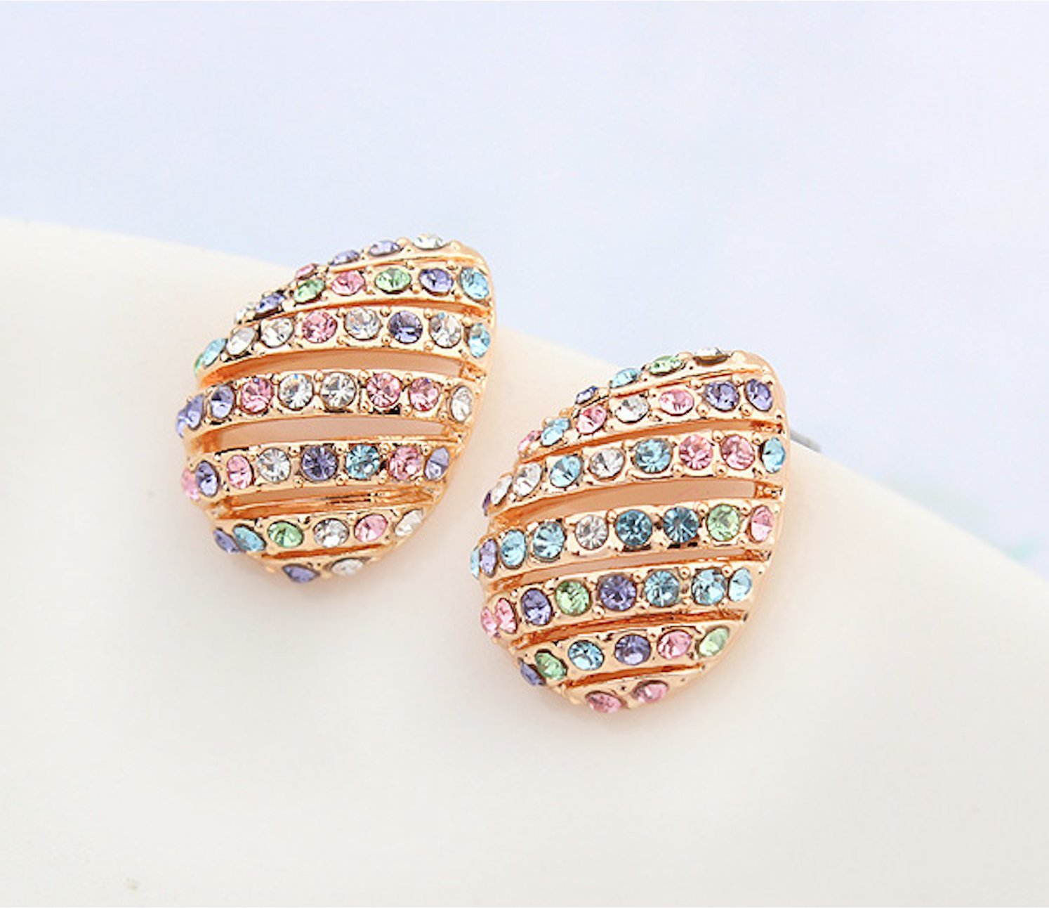 Stunning Rhinestone Crystal Earrings