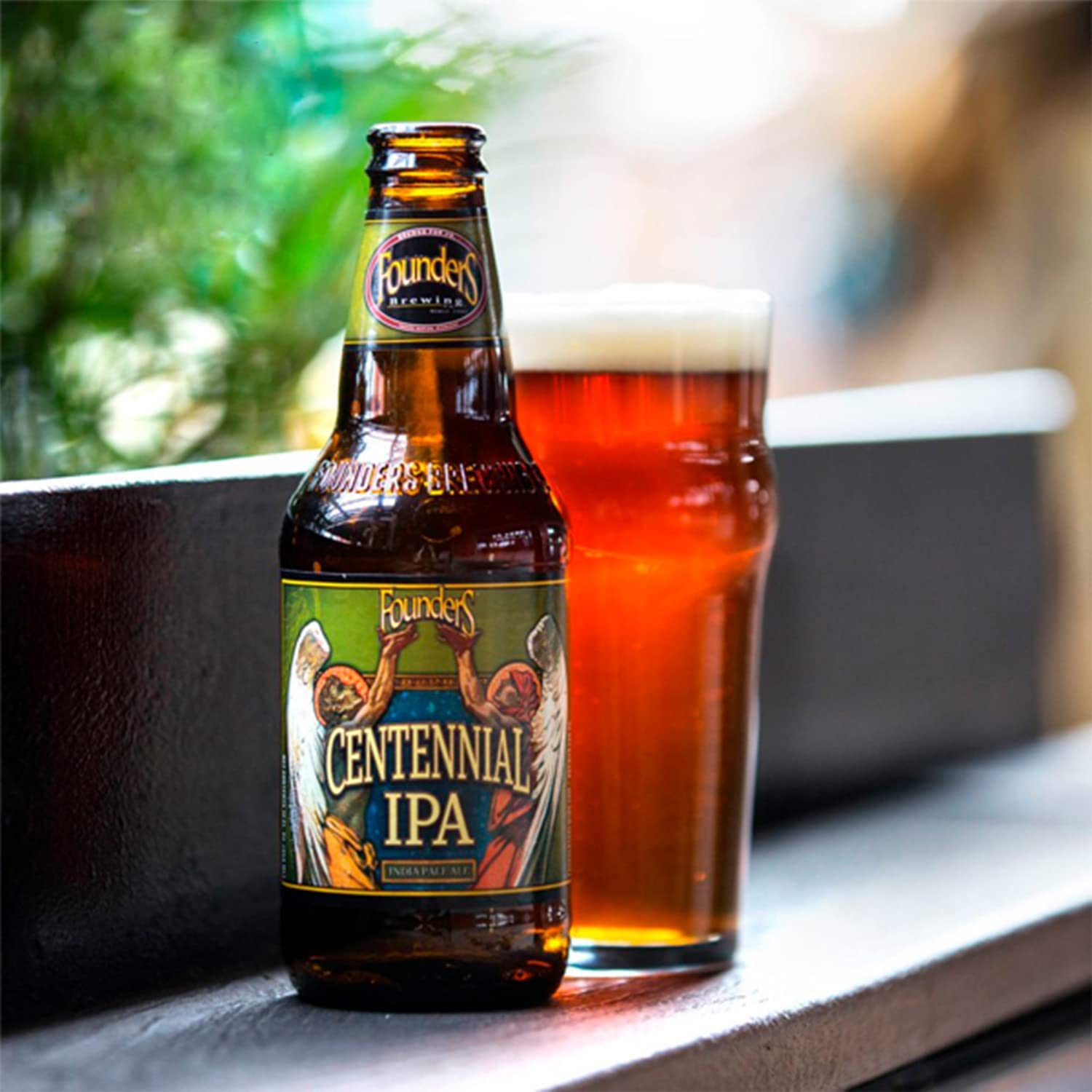 Founders Centennial IPA, Pack 24 Botellas x 33cl, Cerveza Dorada, Aroma Intenso a Limón Con Notable y Persistente Amargor, 7.2% Volumen de Alcohol