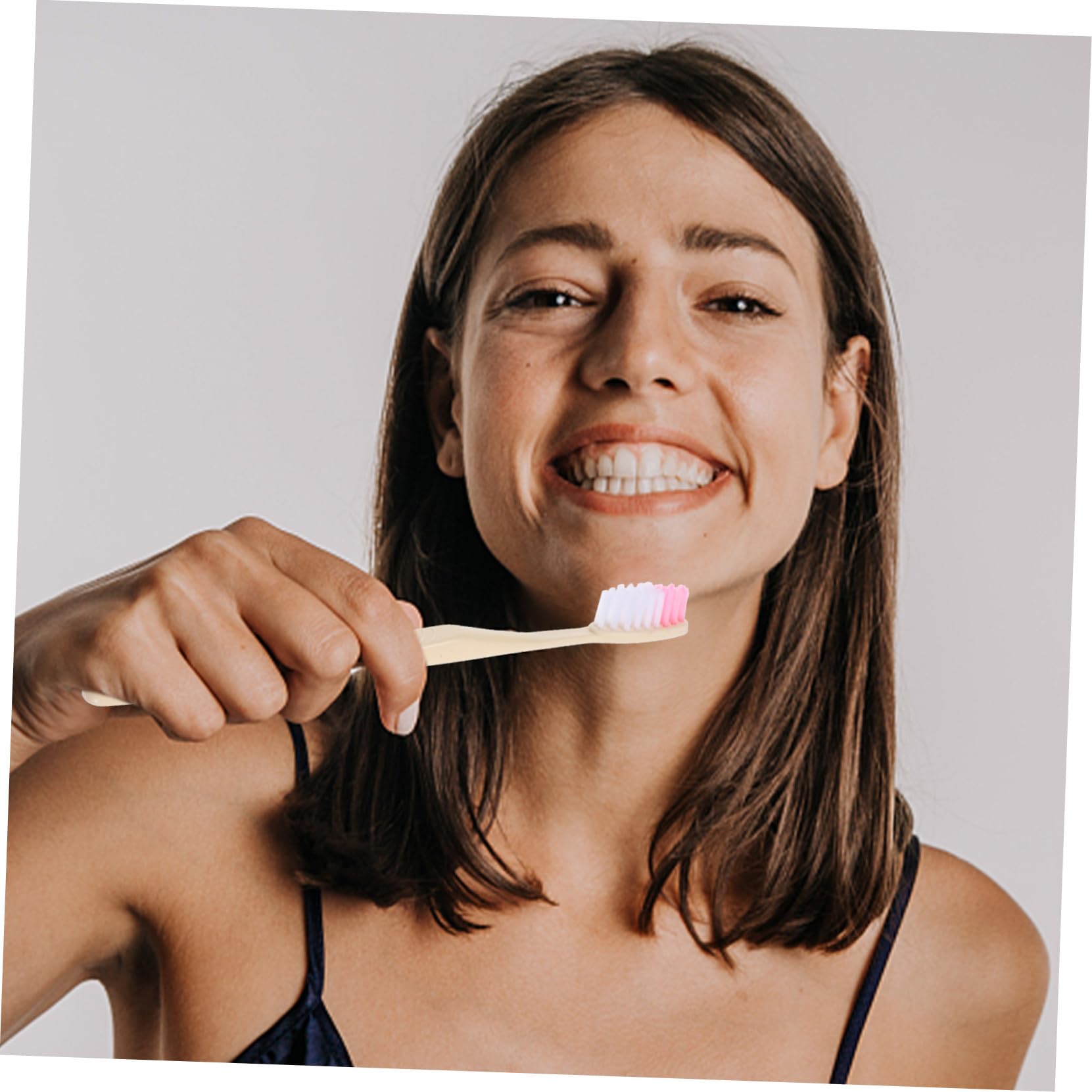 Set da 100 spazzolini da denti monouso confezionati singolarmente, spazzolino da viaggio compatto con dentifricio, pratico per campeggio e uso portatile