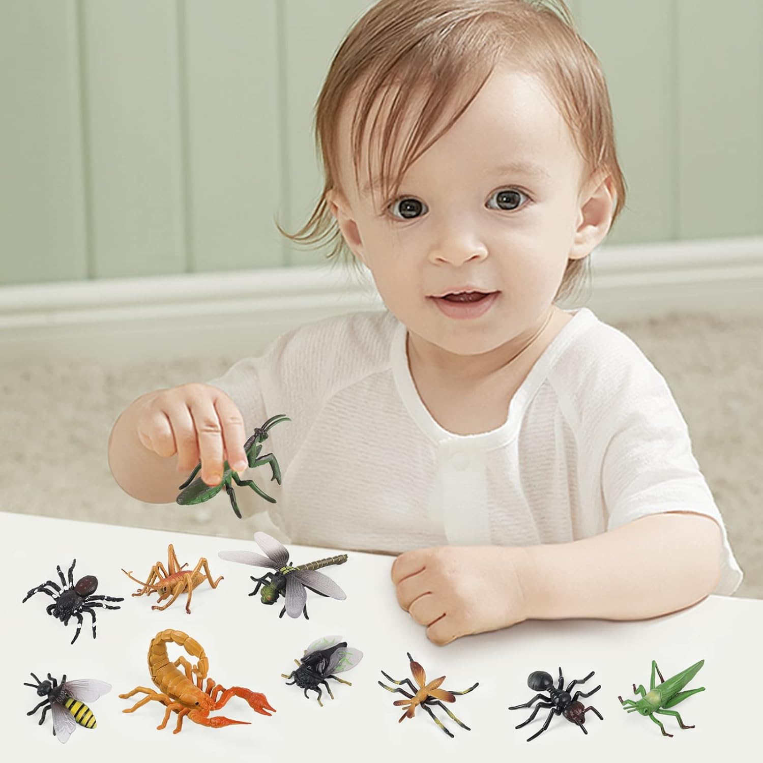 SIENON 12Pcs Realistic Insect Toys Figures, Large Plastic Bugs with Ladybug Bee Butterfly Ant Cricket Mantis Scorpion Spider for Kids Educational School Project Halloween Birthday Cake Party Favors