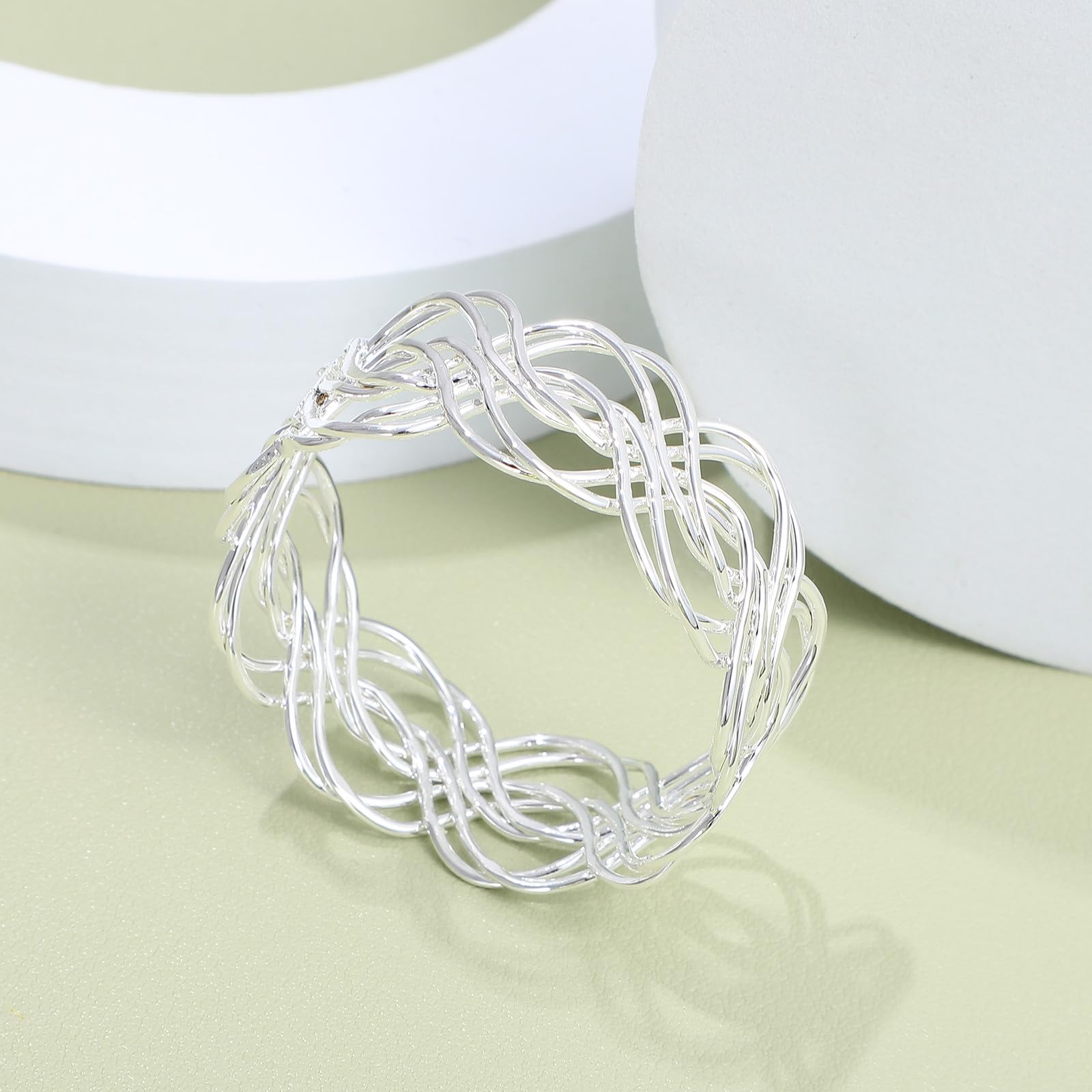 BESPORTBLE Serviettenringe und Glänzende Oberfläche mit Elegantem Unregelmäßigem Webmuster 6 Stück aus Metall Stabile Qualität für Hochzeit und Festliche Tischdekoration