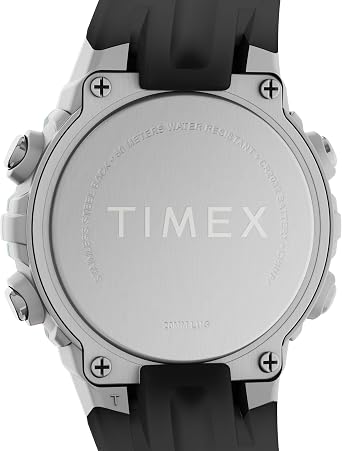 ساعة Timex للجنسين الرقمية مقاس 33 مم