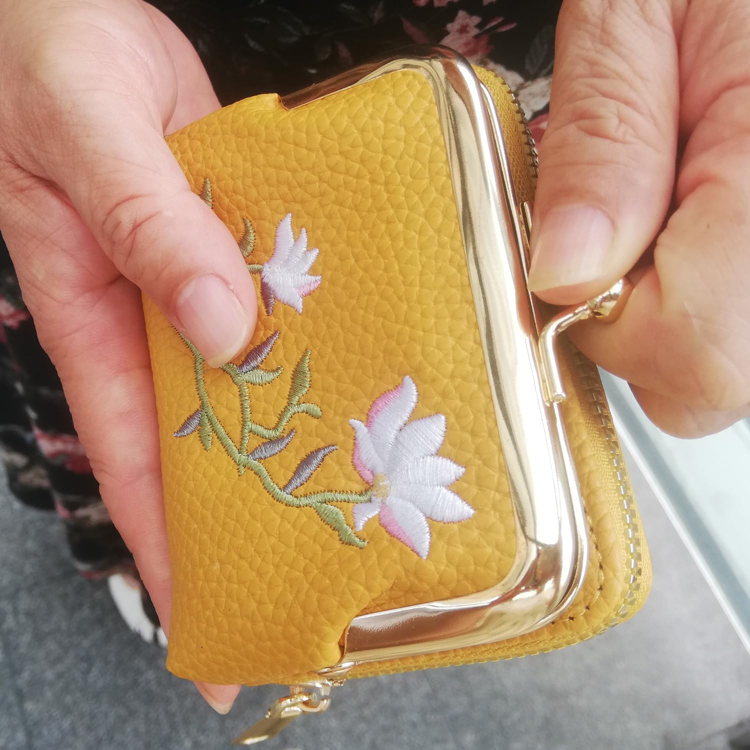 Credit Card Holder Cute Flower Coin Purse Women Wallet Pouch Female Ladies Girls for Birthday Valentine's Day