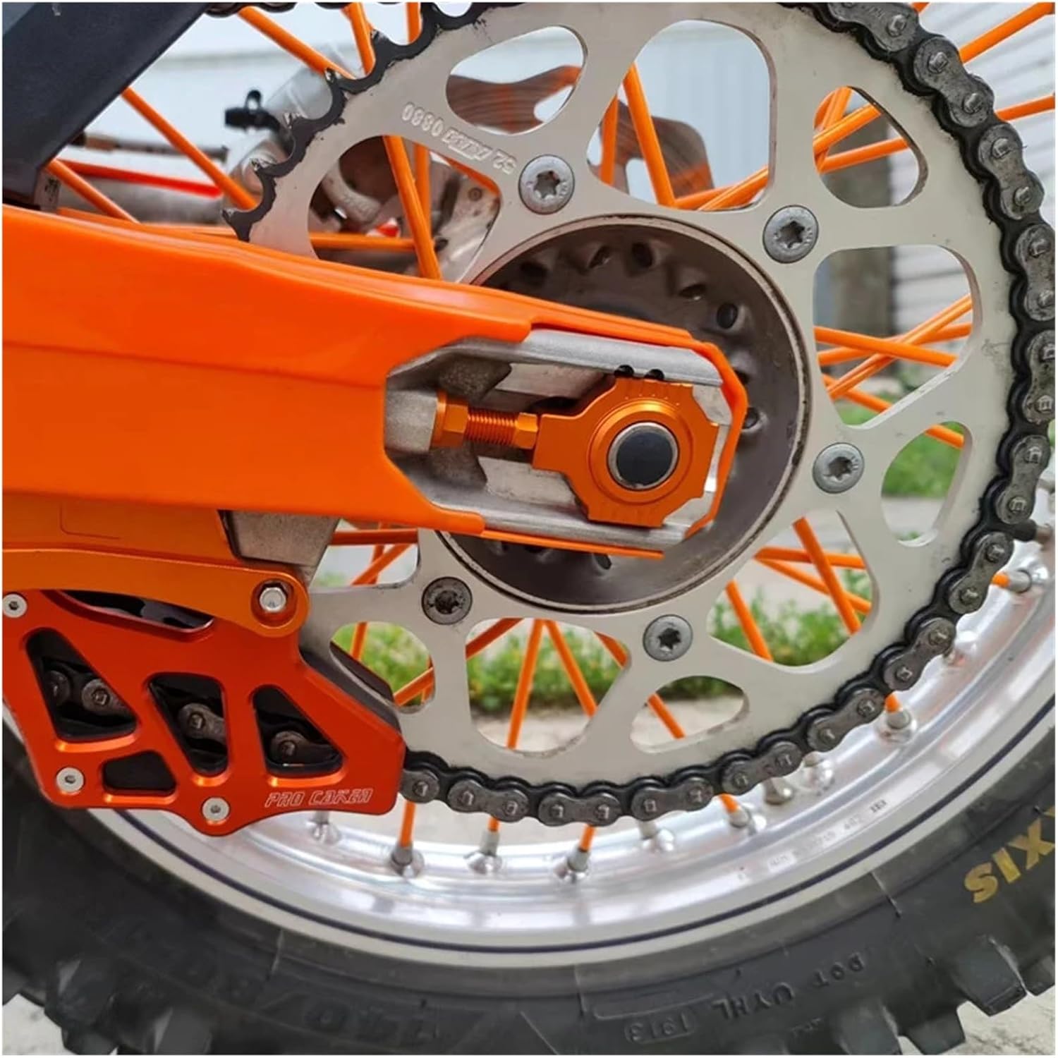 Compatible EXCF EXC 525 500 450 400 350 300 250 200 125 SX SXS XCW MXC Chain Adjuster Regulator Sliders Motorcycle Tensioner(Orange)