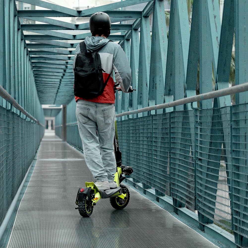Cecotec Bongo V55 Monopattino Elettrico 2x2 Connected, Doppio Motore 900W (1800W) Doppia Sospensione, App, Autonomia fino a 55 km, Doppio Disco Freno, e-ABS, Doppia sospensione, Lampeggiante, Doppio