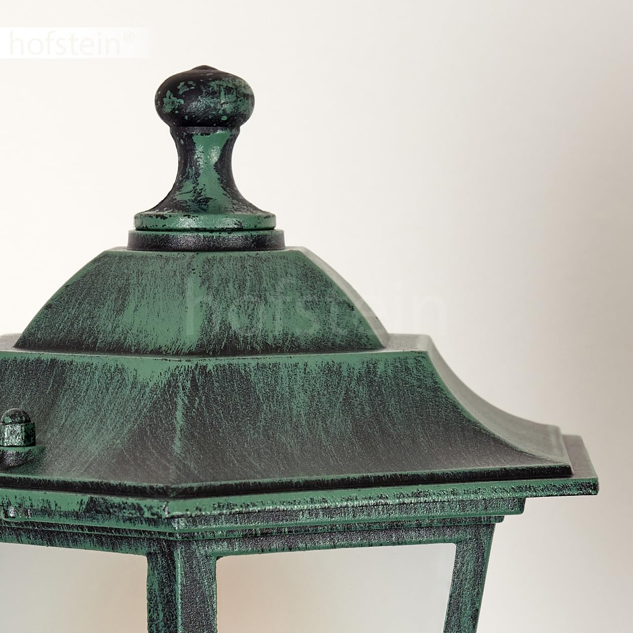 HOFSTEIN Lampa zewnętrzna Loria, oświetlenie ścieżki z metalu/szkła w kolorze zielono-czarnym/białym, lampa zewnętrzna o wyglądzie antycznym, 99 cm, lampa ogrodowa, oświetlenie ogrodowe IP44, 1 x E27,