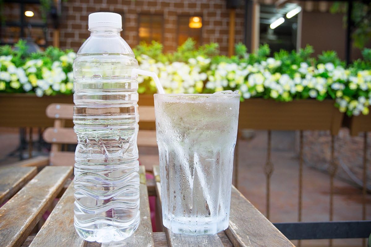 Tiger Chef Premium Quality, 16-ounce, Clear Glass Like Unbreakable Plastic Tumbler Set, Diamond Stackable Tumblers Dishwasher Safe (12 Pack)