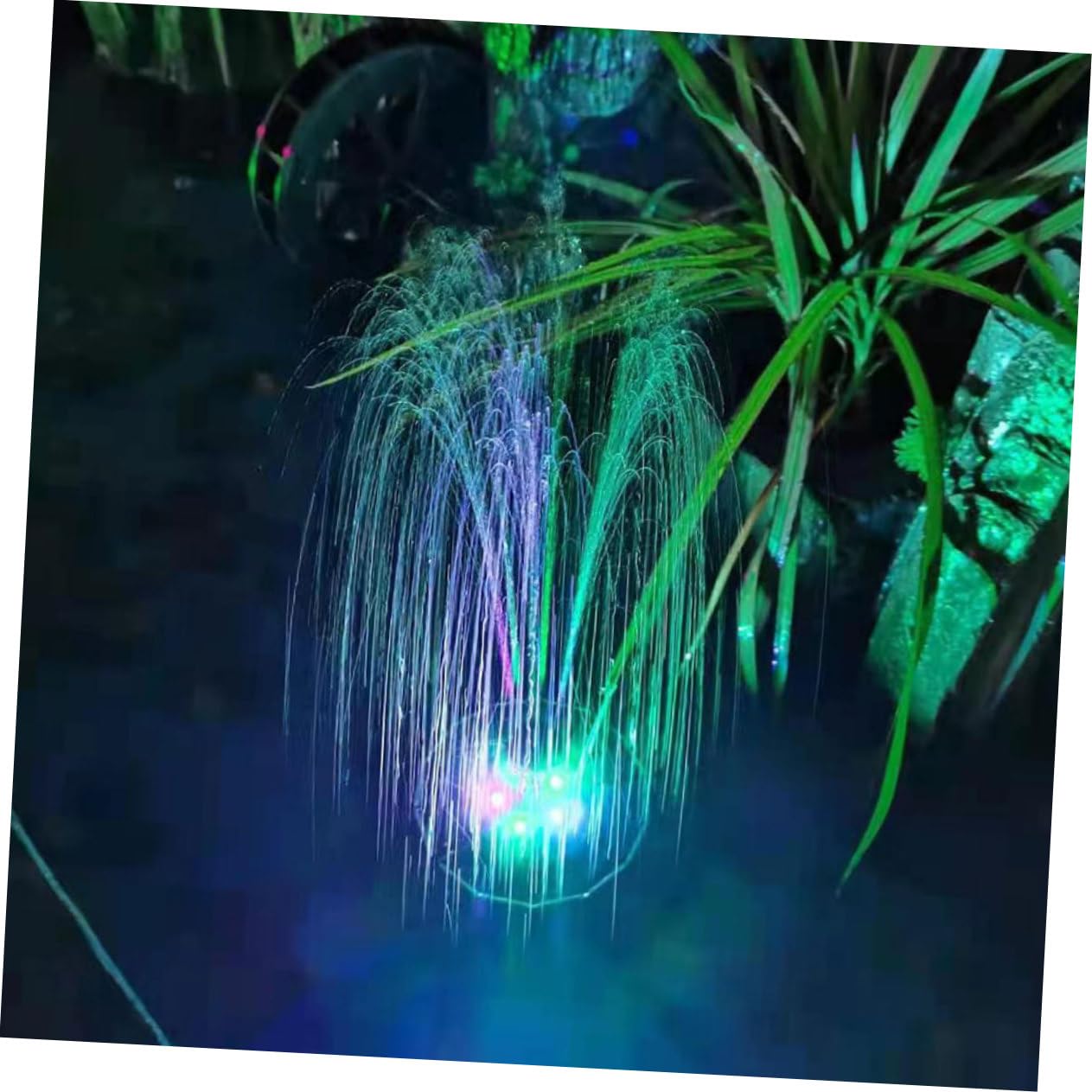Pompa Fontana Solare 3, 5w LED Colorati per Vasca Uccelli | Nero, Plastico e Pannello Solare, Batteria Ricaricabile 1800mah, Getto Massimo 60cm