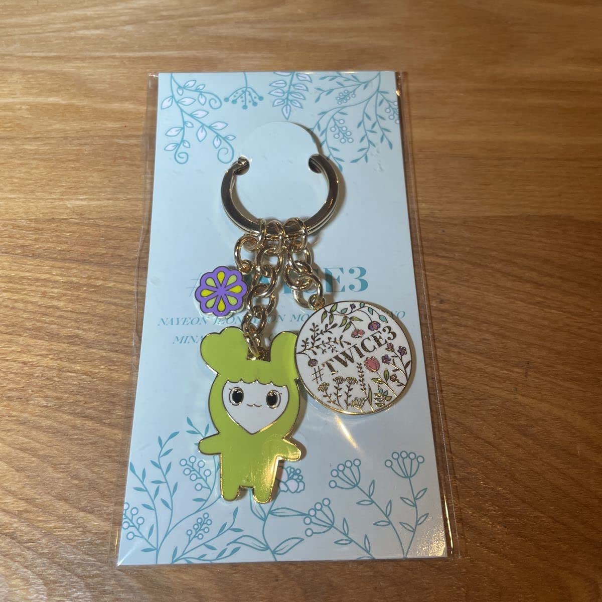Amazon.co.jp: TWICE #TWICE3 キーホルダー ジョンブリー JEONGVELY