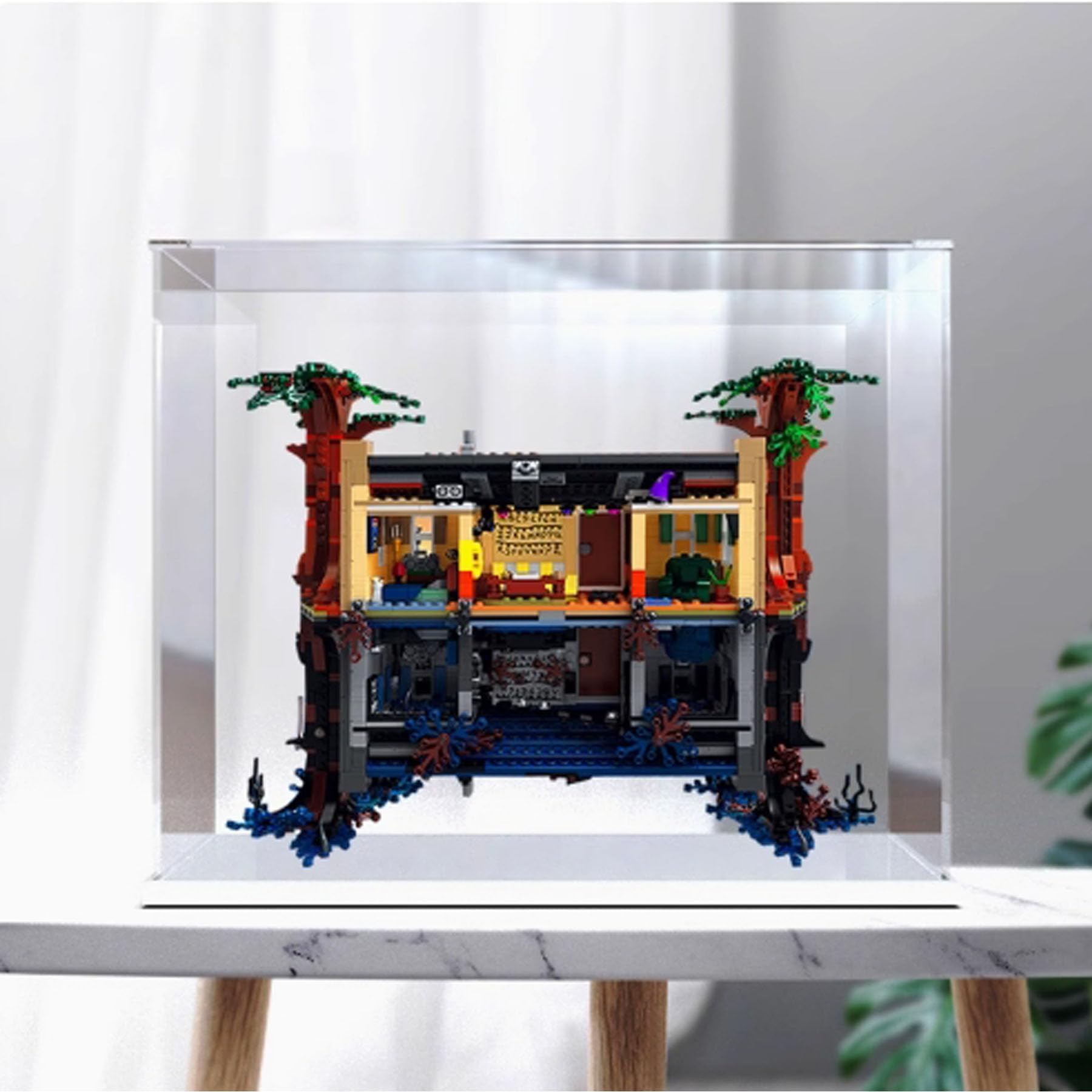 Dustproof Acrylic Display Box Compatible with Lego 75810 Tree House Model Display Case, Dustproof Box, Storage Box, Display Box (Only Display Box) (Elegant White Base)