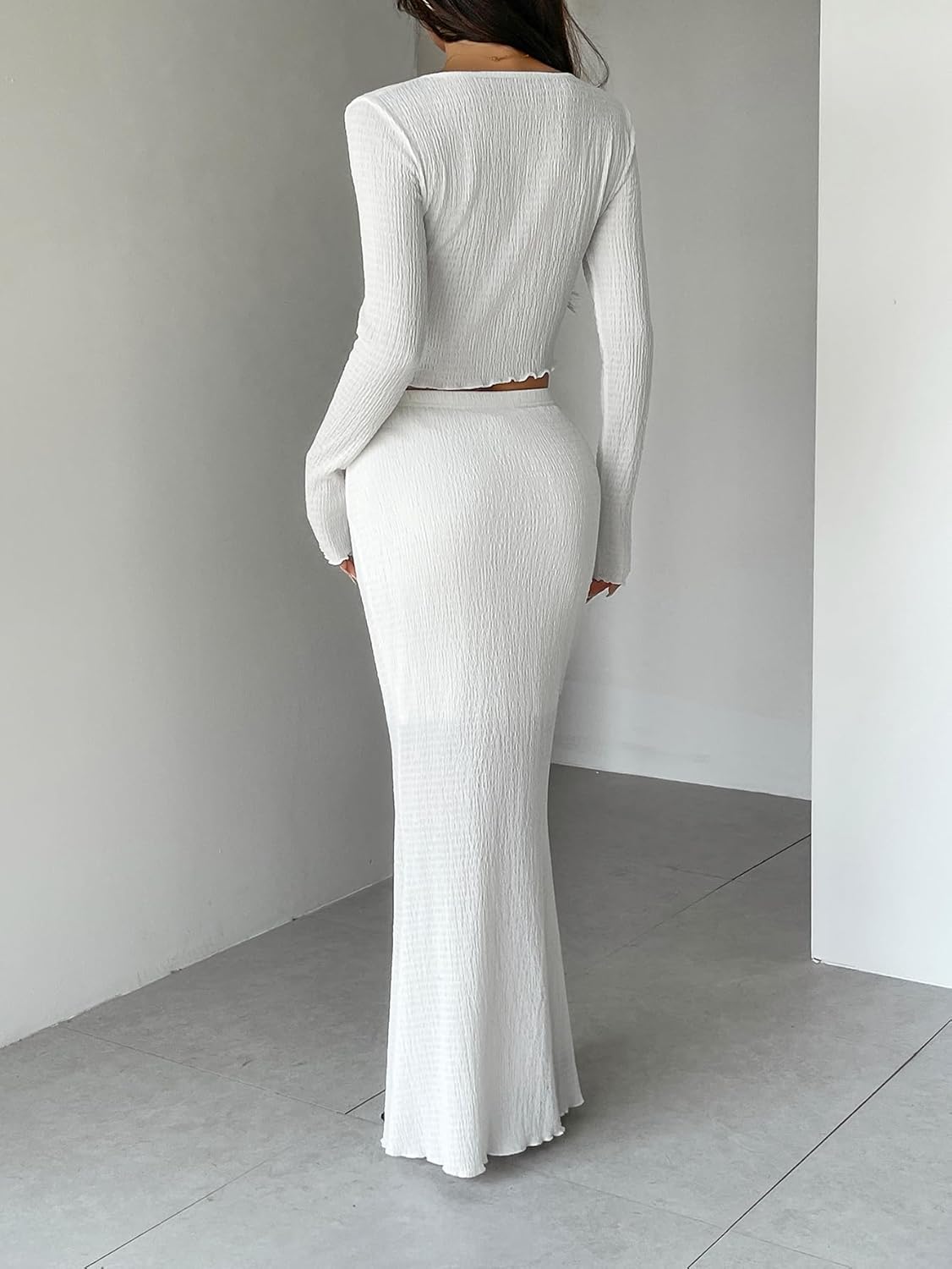 Milumia Women's 2 Piece Outfits Twist Long Sleeve Crop Top Bodycon Maxi Skirt Sets Going Out - Image 2