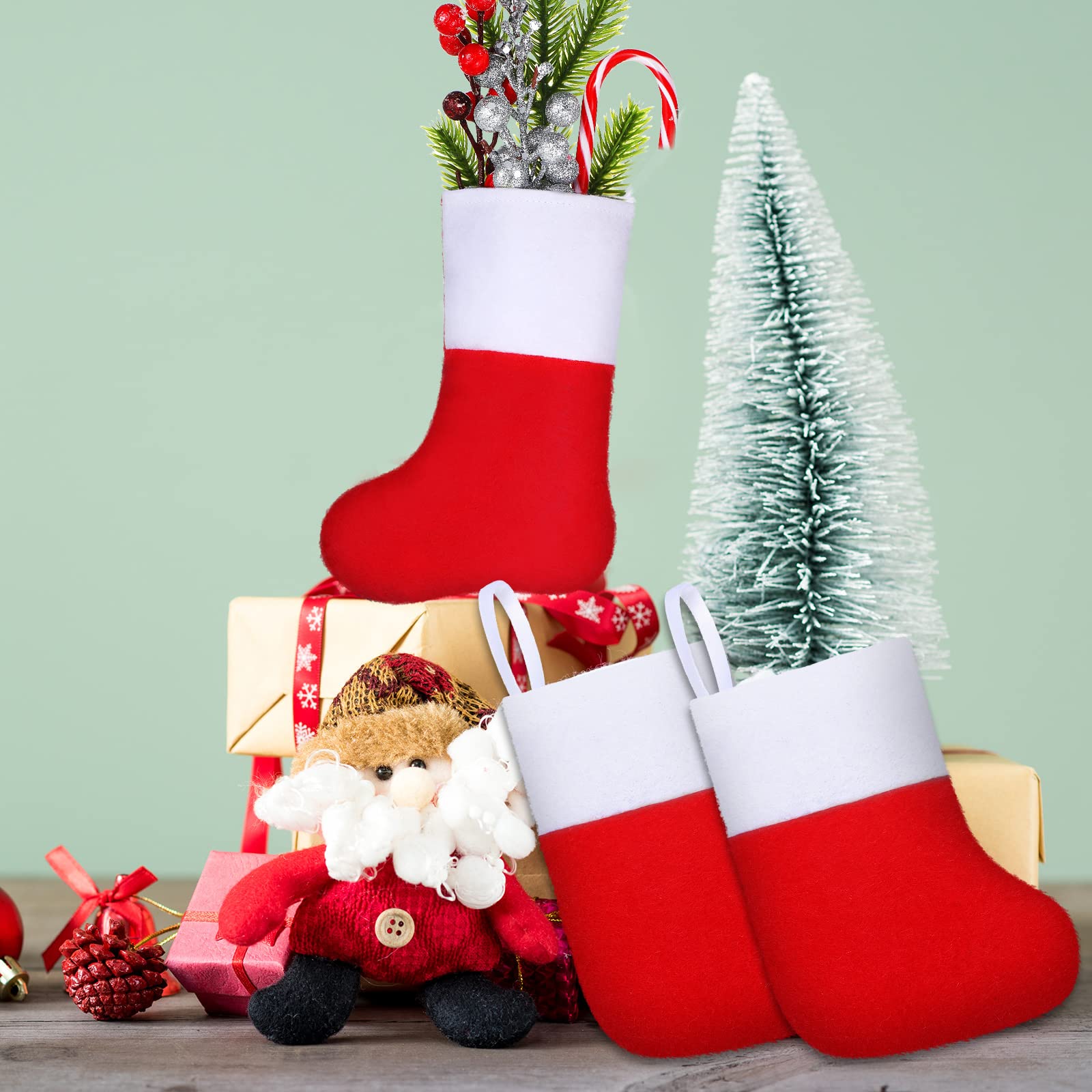 Weihnachten Mini Strümpfe Filz Stoff Weihnachtsstrümpfe Rot Geschenk Karte Baumhalter Kleine Weihnachtssocken Dekoration Einfarbig Weihnachten Urlaub Strümpfe für Xmas Party Geschenke Ornamente (50)