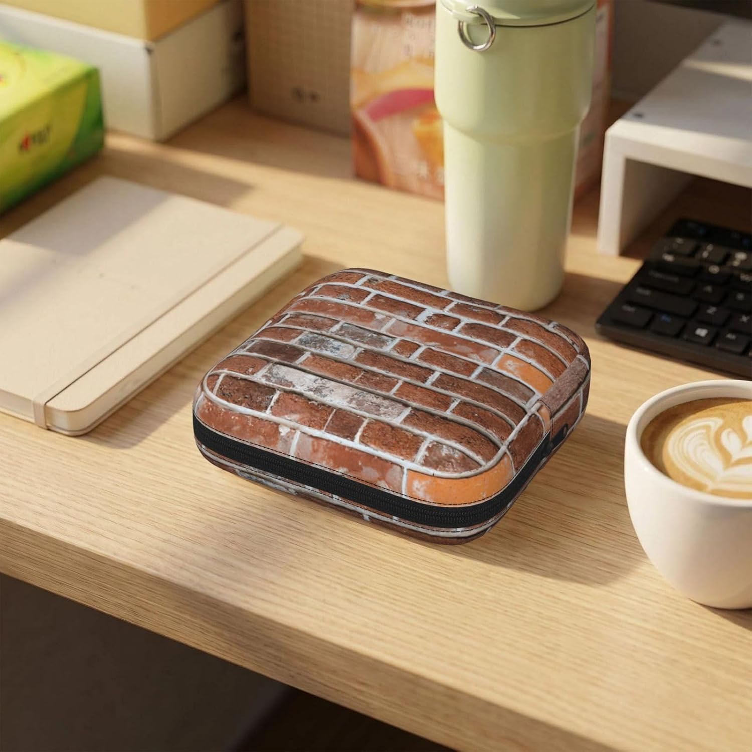 Old Brick Wall Print Women Period Bag Sanitary Pouch Portable Pad Pouch Tampon Holder Small Zipper Pouch Storage Bag