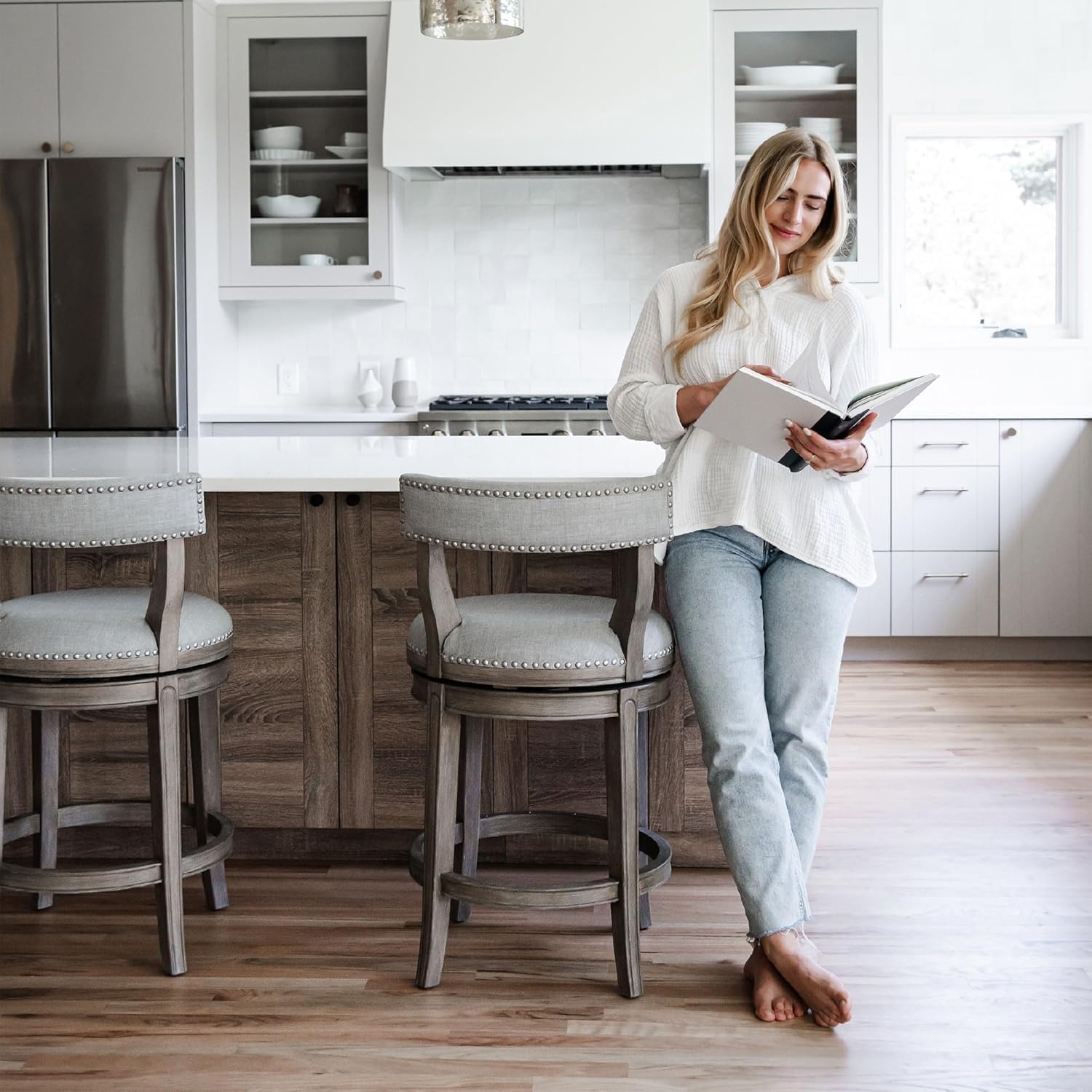 Maven Lane Alexander Counter Stool 26 Inches – Swivel Stool with Footrest – Grey Solid Wood and Grey Fabric Upholstery – Perfect for Kitchen Island and Counter