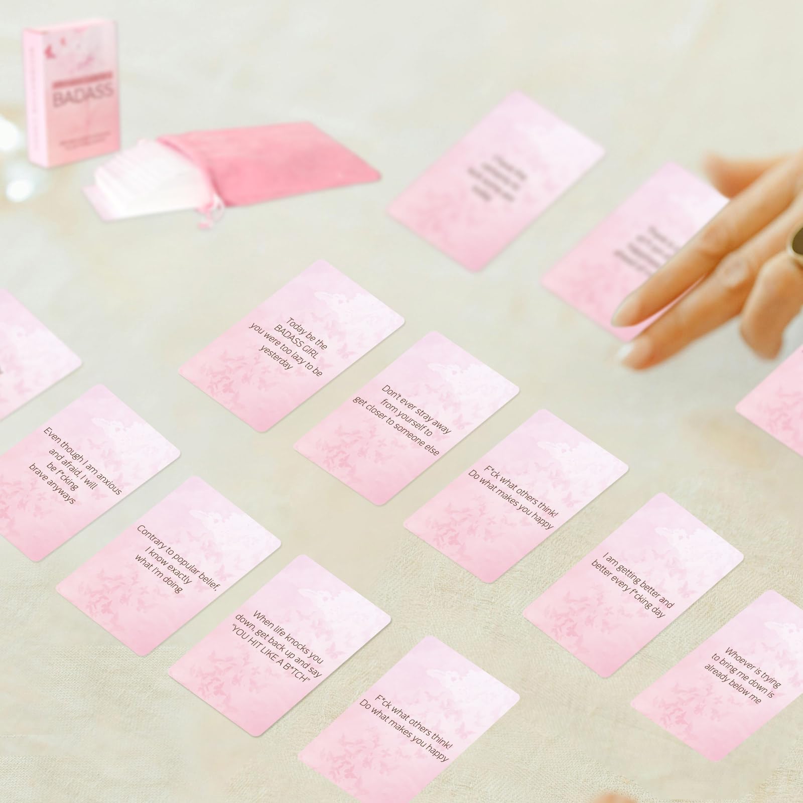 PUNCHMAN Badass Inspirationskarten – 53-teiliges Set, Motivierende Sprüche Für Frauen, Tägliche Affirmationen