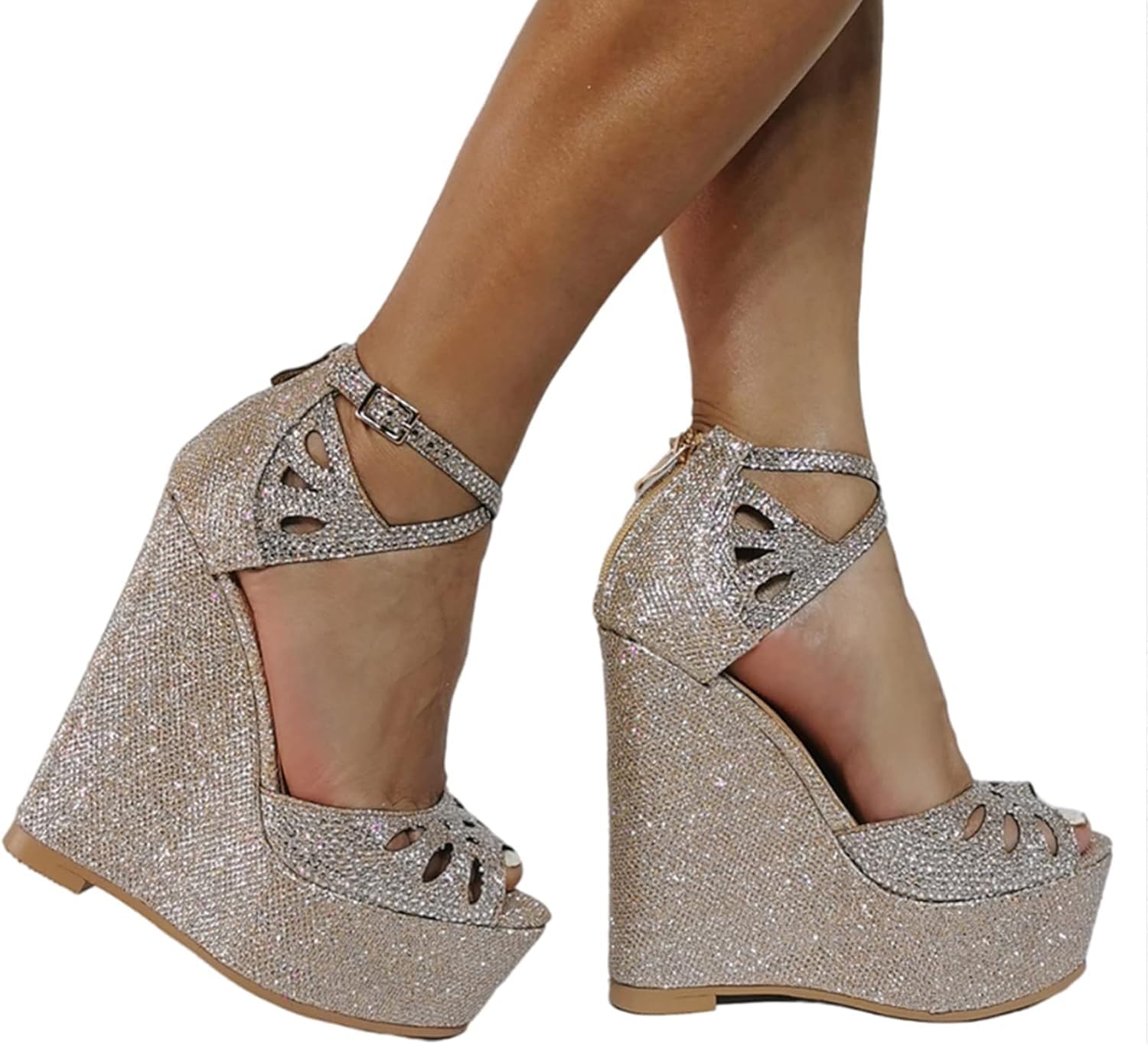 Sandales d'été dorées à talons pour mariage et soirée habillée