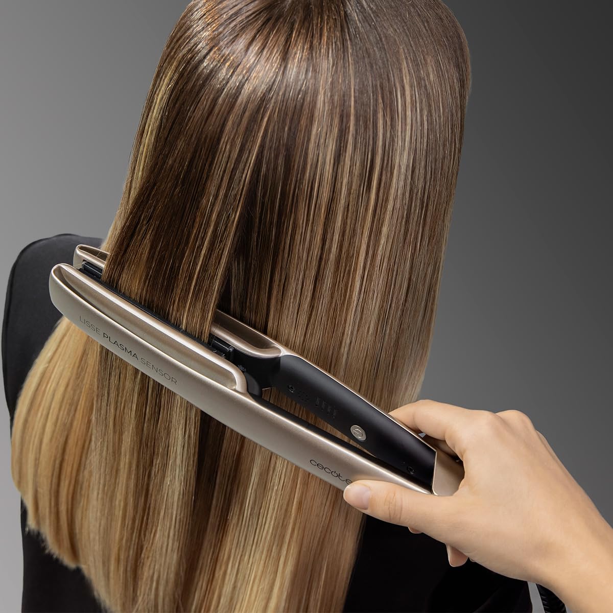 Cecotec Piastra per Capelli Lisse Plasma Sensor. Sensore Intelligente, Piastre Flottanti, Tecnologia Plasma+Sensore, Rivestimento NanoSilk, 160-220 ºC, Punta Fredda, Autospegnimento