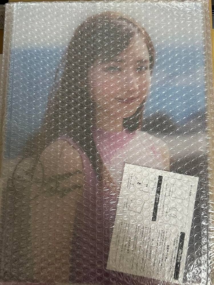 青山なぎさ　直筆サイン入りクリアアクリルアート Amazon.co.jp: 青山なぎさ 直筆サイン入り クリアアクリルアート