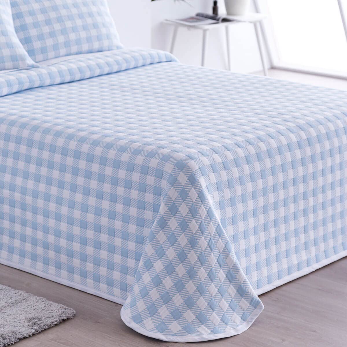 Lanovenanube Colcha Jacquard LENZO - Cama 105 cm - Color Celeste