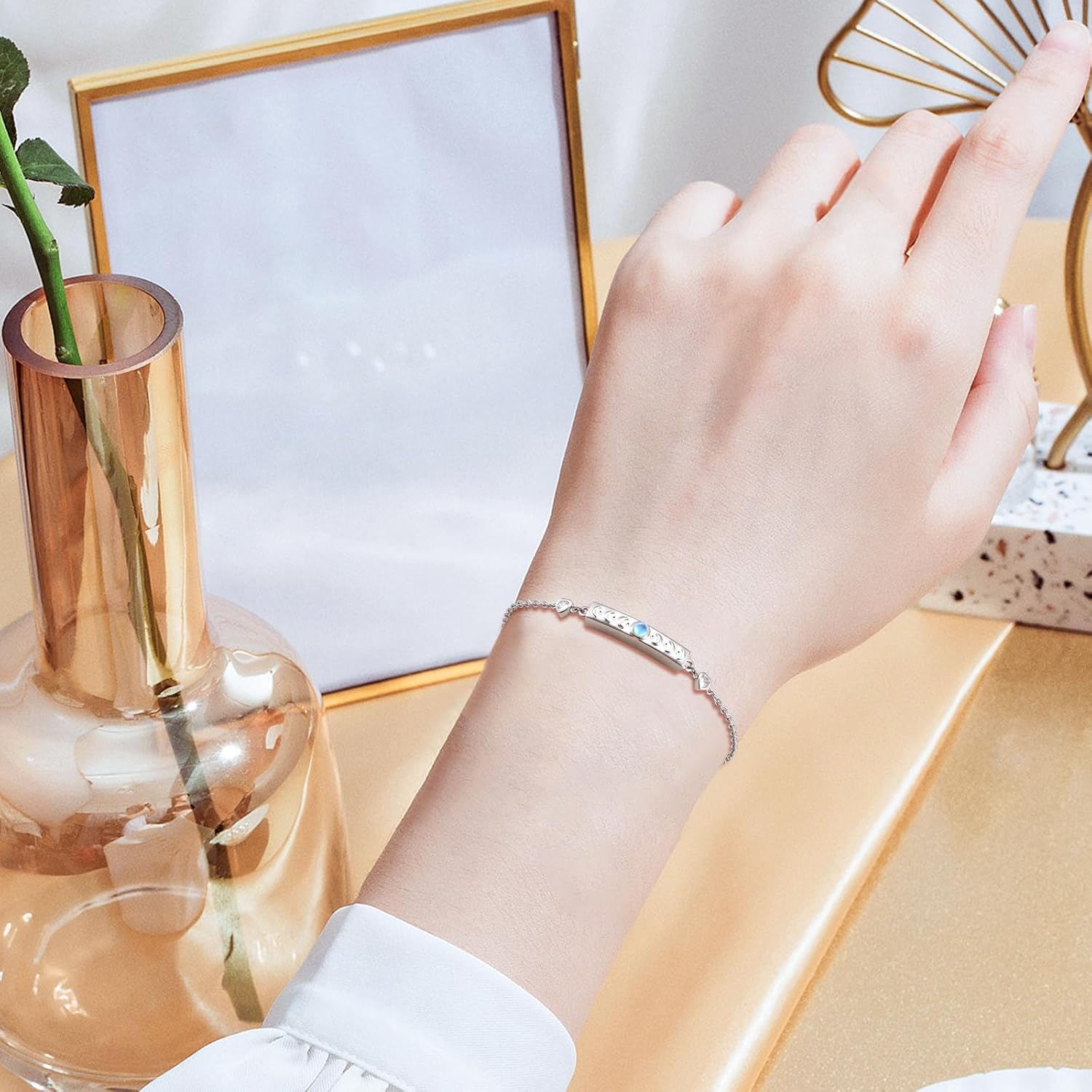 DAOCHONG Sterling Silver Forever in My Heart CZ Cremation Urn Locket Memorial Ashes Holder Bangle Urn Keepsake Bracelet 7+2"