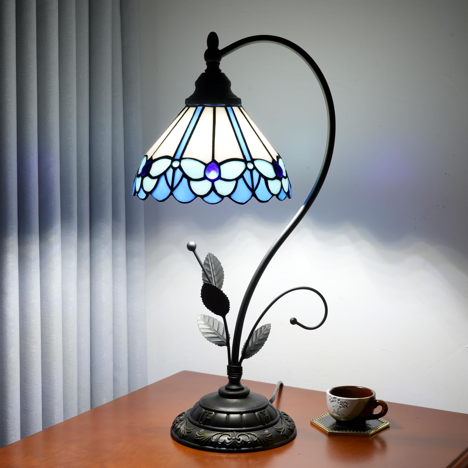 Blivuself Tiffany Table Lamp Stained Glass Lamp Tiffany Style S Leaves Vintage Desk Light for Bedside Living Room Office Dormitory Dining Room Blue Butterfly