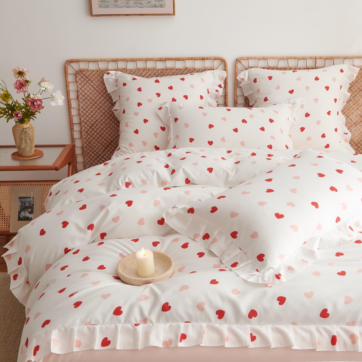 Lanqinglv Rüschen Bettwäsche 155x220 Rosa Rot Herzen,Aesthetic Herzchen Wendebettwäsche Set,ÖKO-TEX Bettwäsche für Allergiker Romantisch Bettbezug mit Reißverschluss und Kissenbezüge 80x80cm