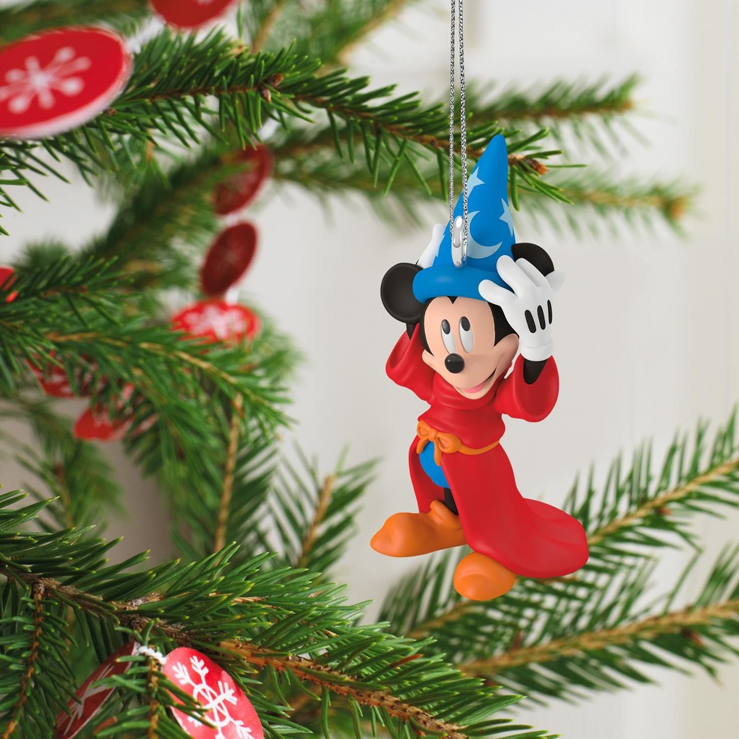 Hallmark Disney アーサー王 クリスマスオーナメント Hallmark Disney アーサー王 クリスマスオーナメント Amazon.com