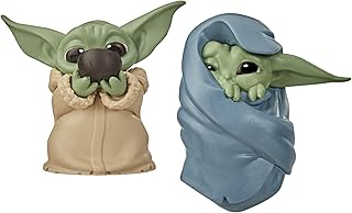 Star Wars The Bounty Collection The Child Collectible Toys 2.2-Inch The Mandalorian â€œBaby Yodaâ€ Sipping Soup, Blanket-Wrapped Figure 2-Pack