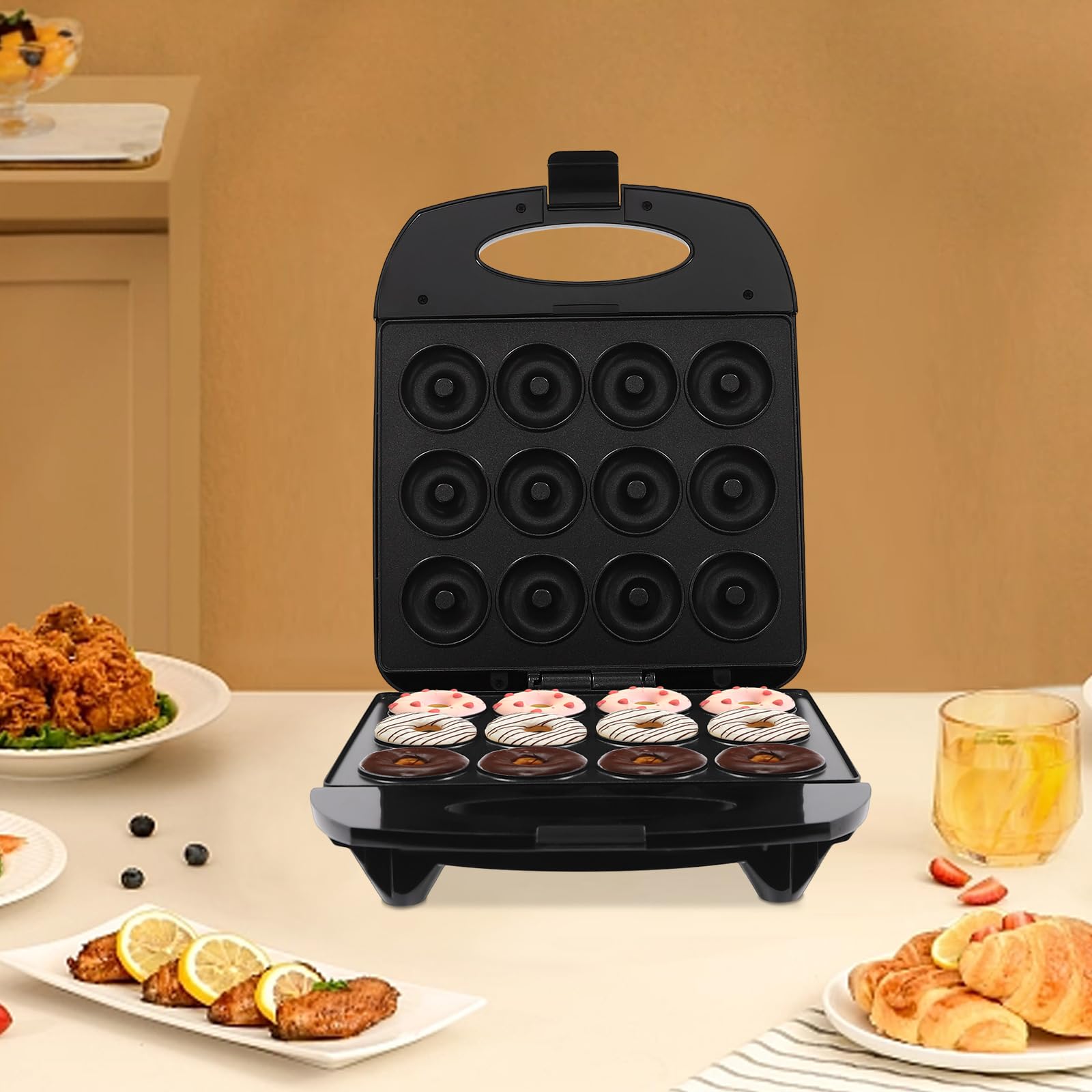 Moule à donuts 3 en 1 pour petite machine à pâtisserie pour les fêtes de famille et les loisirs 200 W