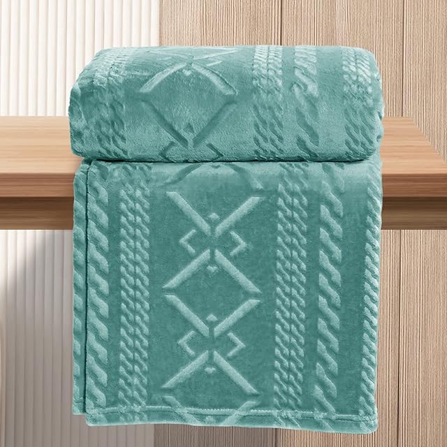 Exclusivo Mezcla Large Flannel Fleece Throw Blanket, 127x152 CM Sofa Throws, Soft Decorative Geometry Pattern Throws for Sofa, Celadon Blanket