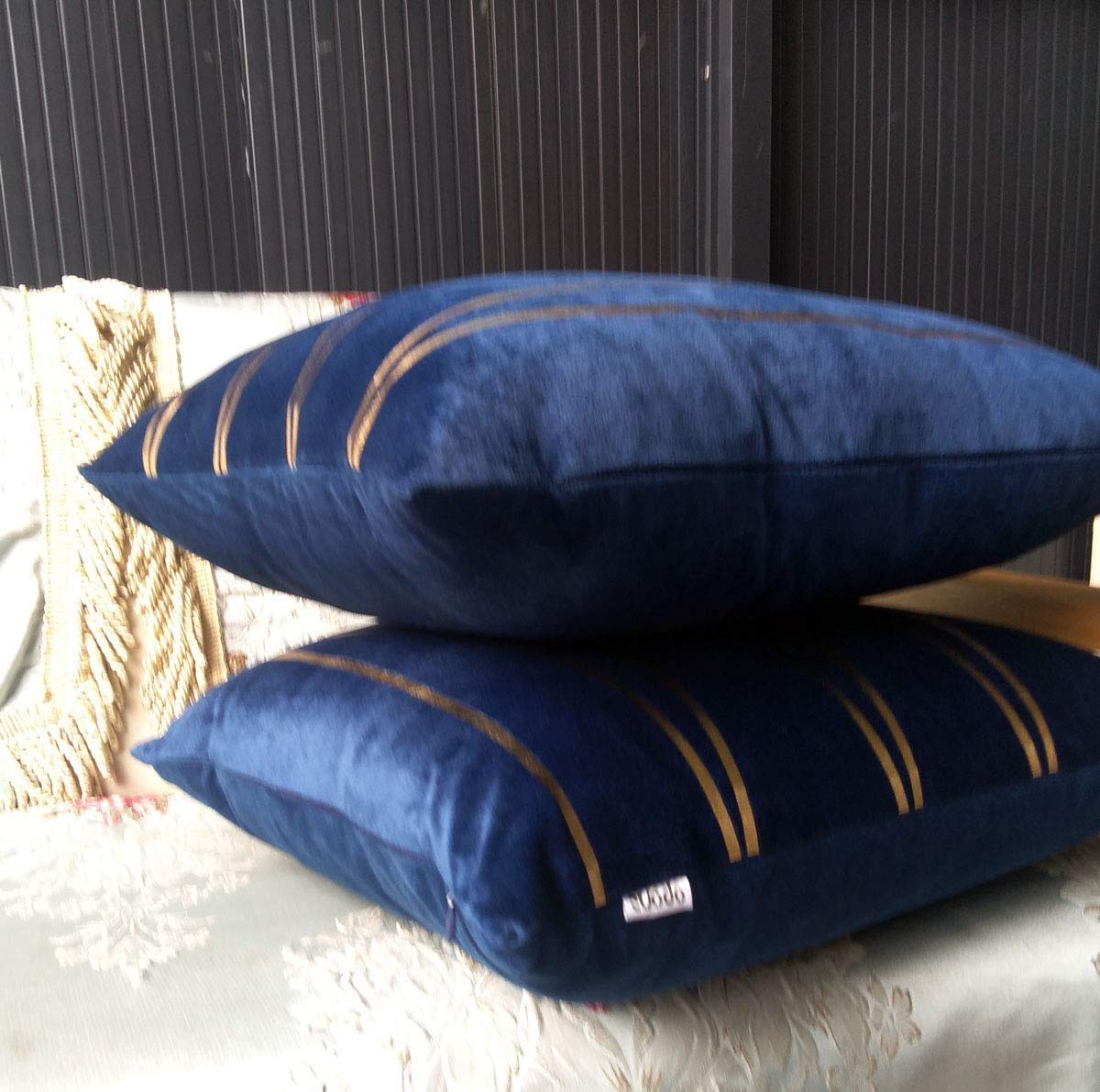 Federa Per Cuscino Avigers In Velluto Righe – 50x50 Cm, Blu Navy E Bianco Oro (Solo Federa)