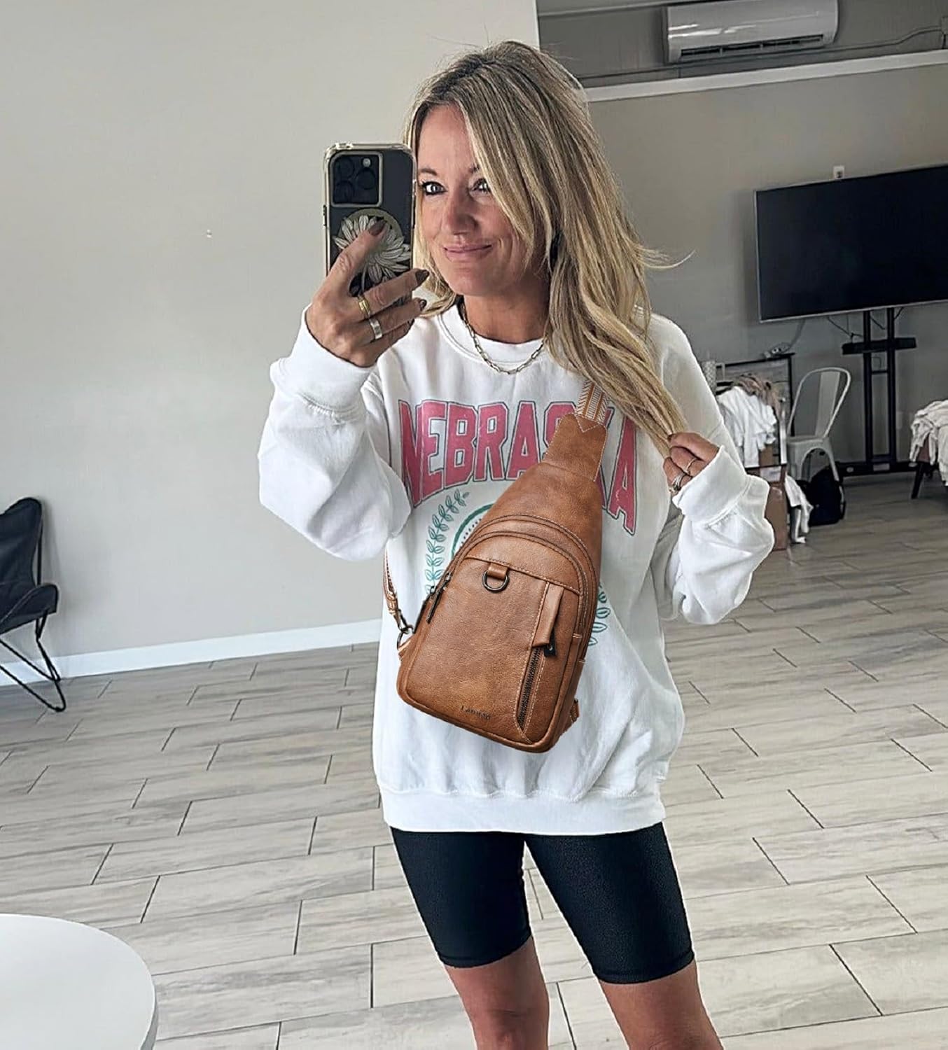 7L Sling Bag for Women Men Leather Small Sling Backpack Daypack Anti Theft Fanny Pack Crossbody Purse Travel - Image 3