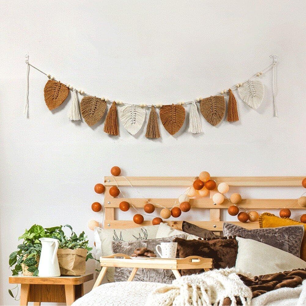 Haowul Guirlande De Pompons De Feuilles En Macramé Avec Perles De Bois, Guirlande De Pompons De Feuilles Tissées, Décoration Murale À Suspendre Pour