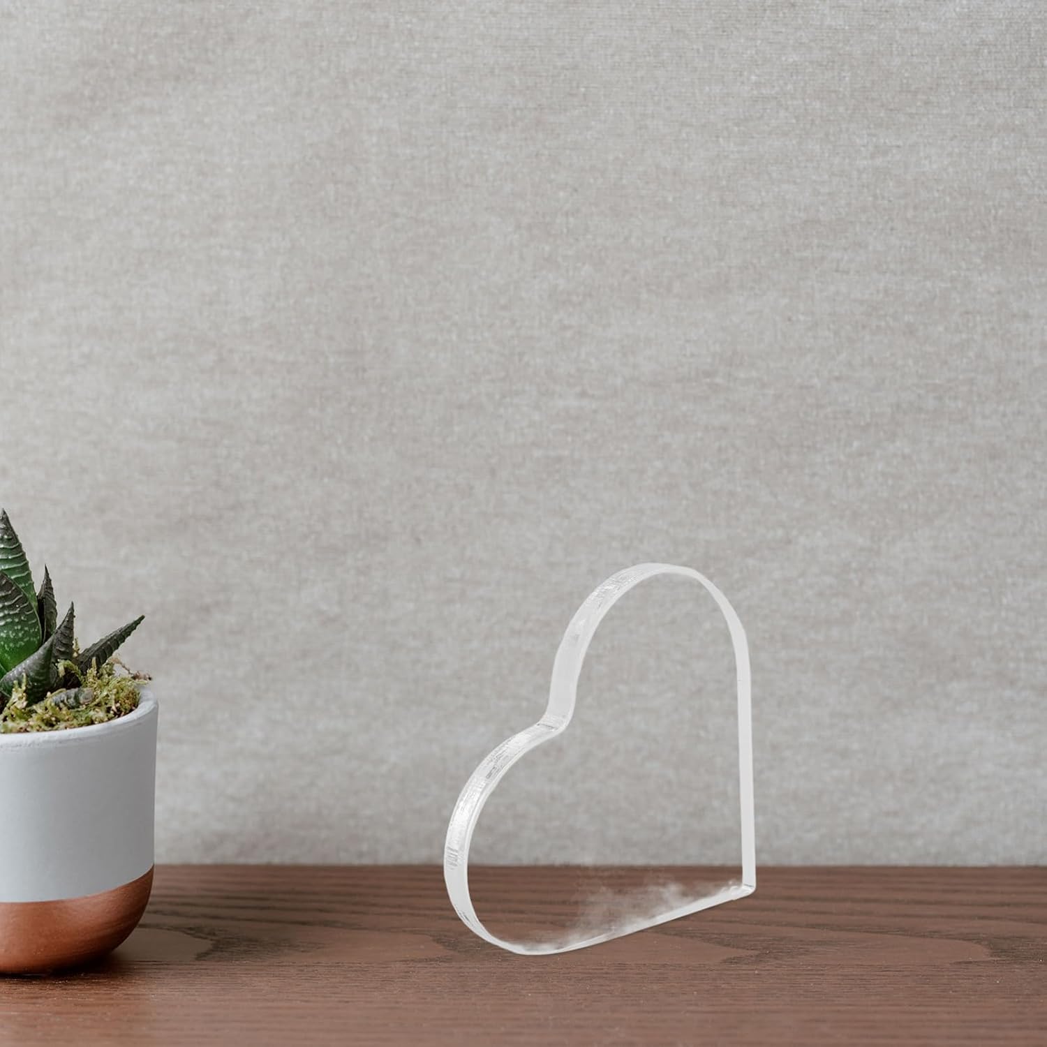 Acrylic Blanks Unique Heart-Shaped DIY Ornaments for Crafting and Home Decor for Memorial and Holiday Displays Lightweight and Easy to Handle