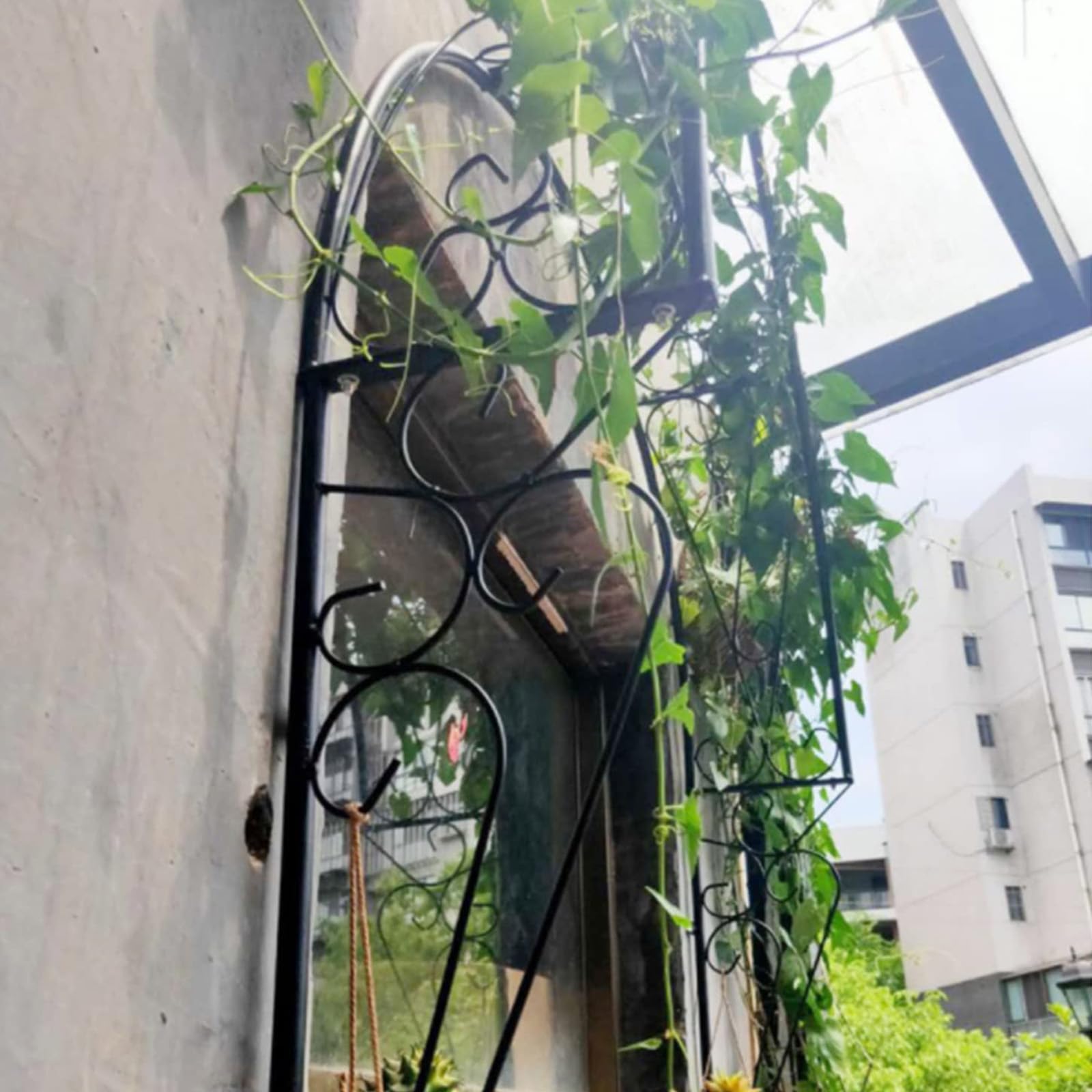Zewnętrzny łuk ogrodowy do roślin pnących vintage rustykalny żelazny łuk różany na patio, balkony i drzwi, upiększ swój krajobraz ogrodowy