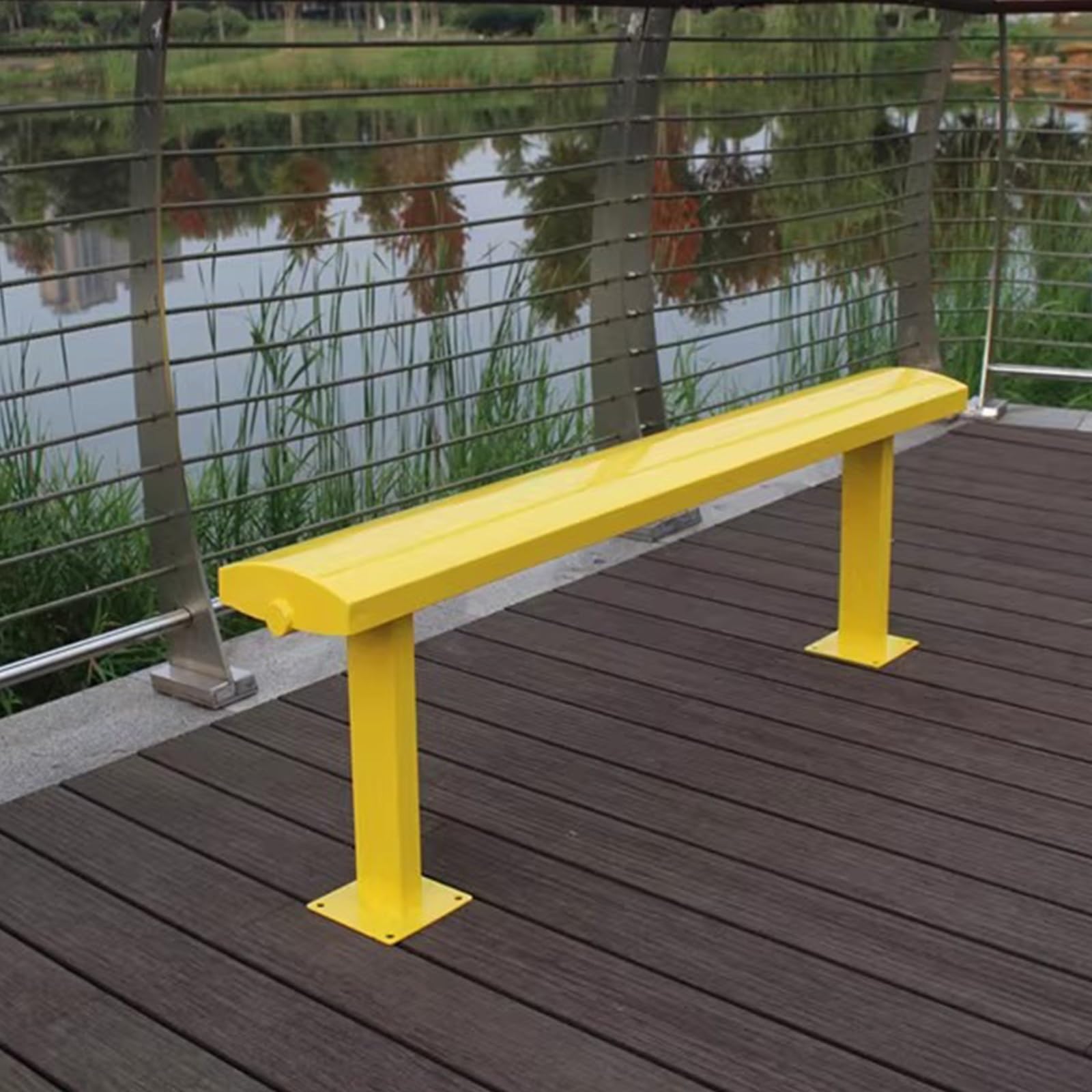 Odporna na warunki atmosferyczne metalowa ławka ogrodowa dla 3-4 osób, bez oparcia, idealna na balkon, patio, do parku lub przystanku autobusowego, żółta 120 x 22 x 45 cm