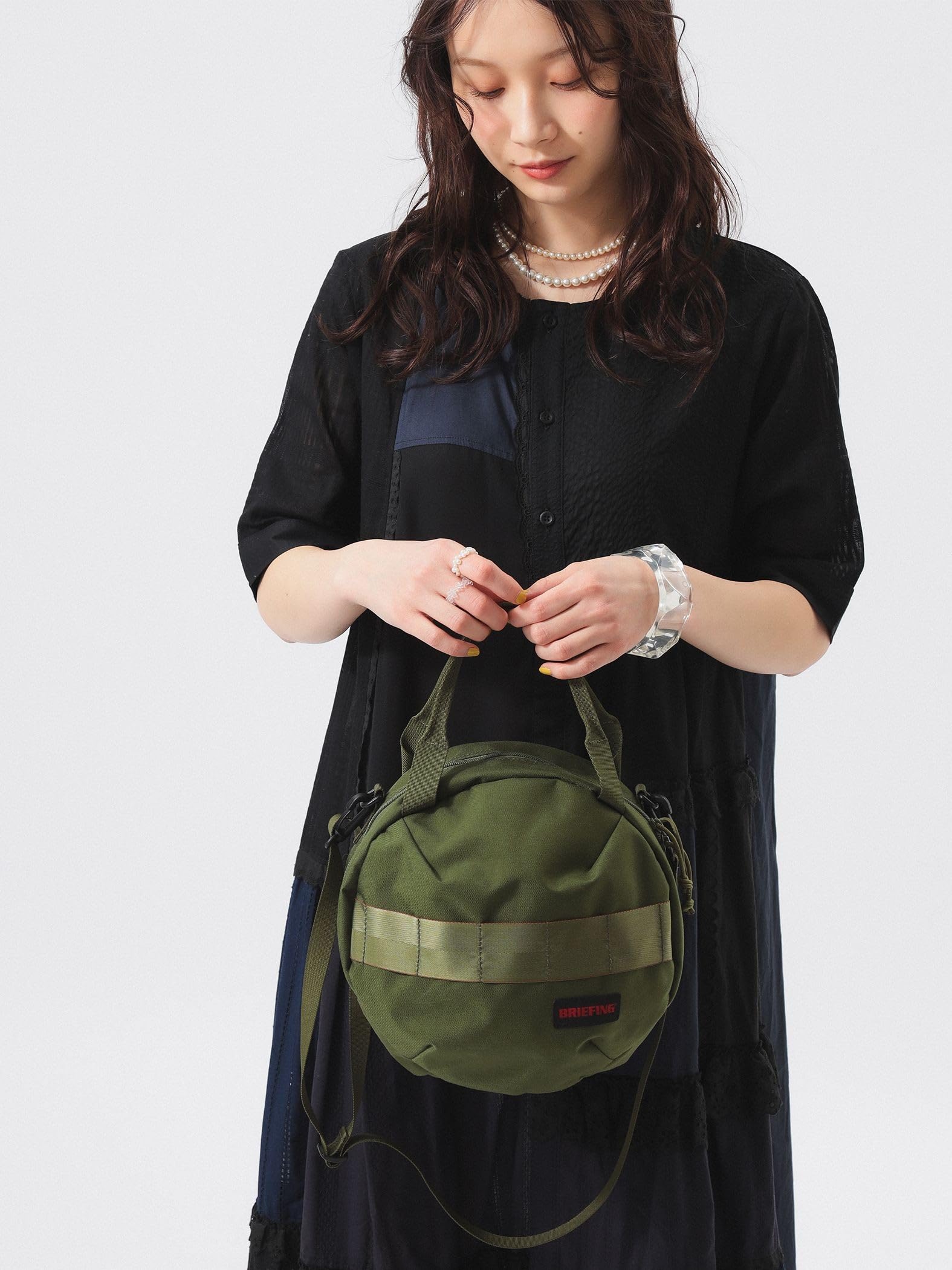 Amazon.co.jp: [ビームスボーイ] キャンパス・バッグ BRIEFING 別注