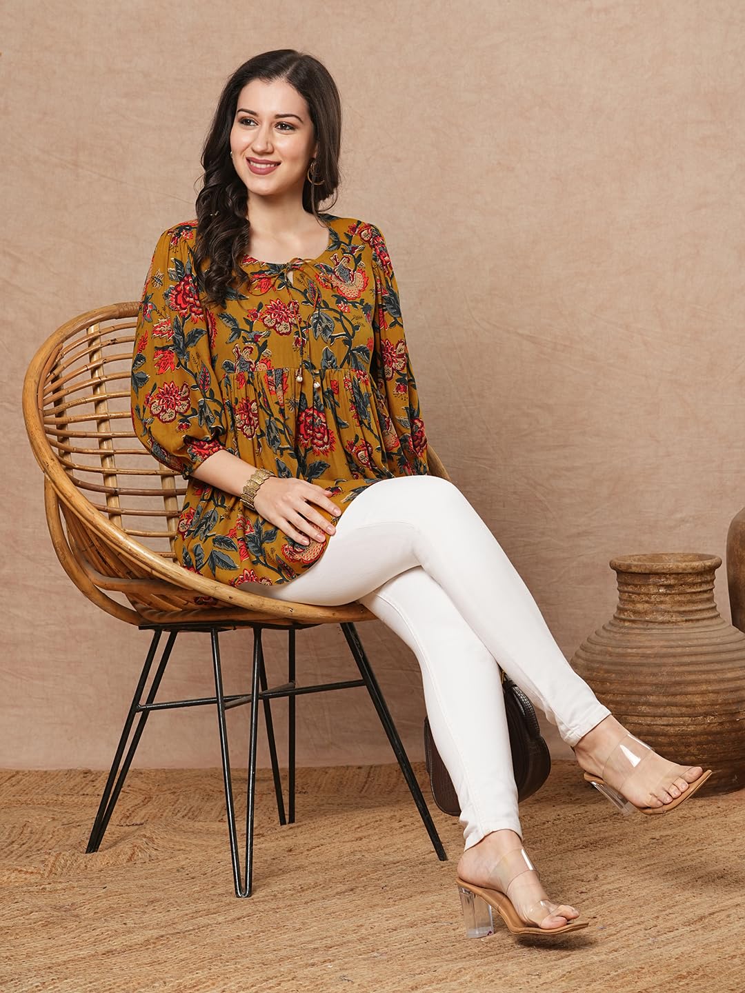 ANNI DESIGNER Shirt für Damen, Damenhemd, Hemd, Tops für Damen, normale Passform, formelle Hemden für Damen, Party-Western-Shirts für Damen, stilvoll, ausgefallene Hemden für Damen, bedruckte Hemden.