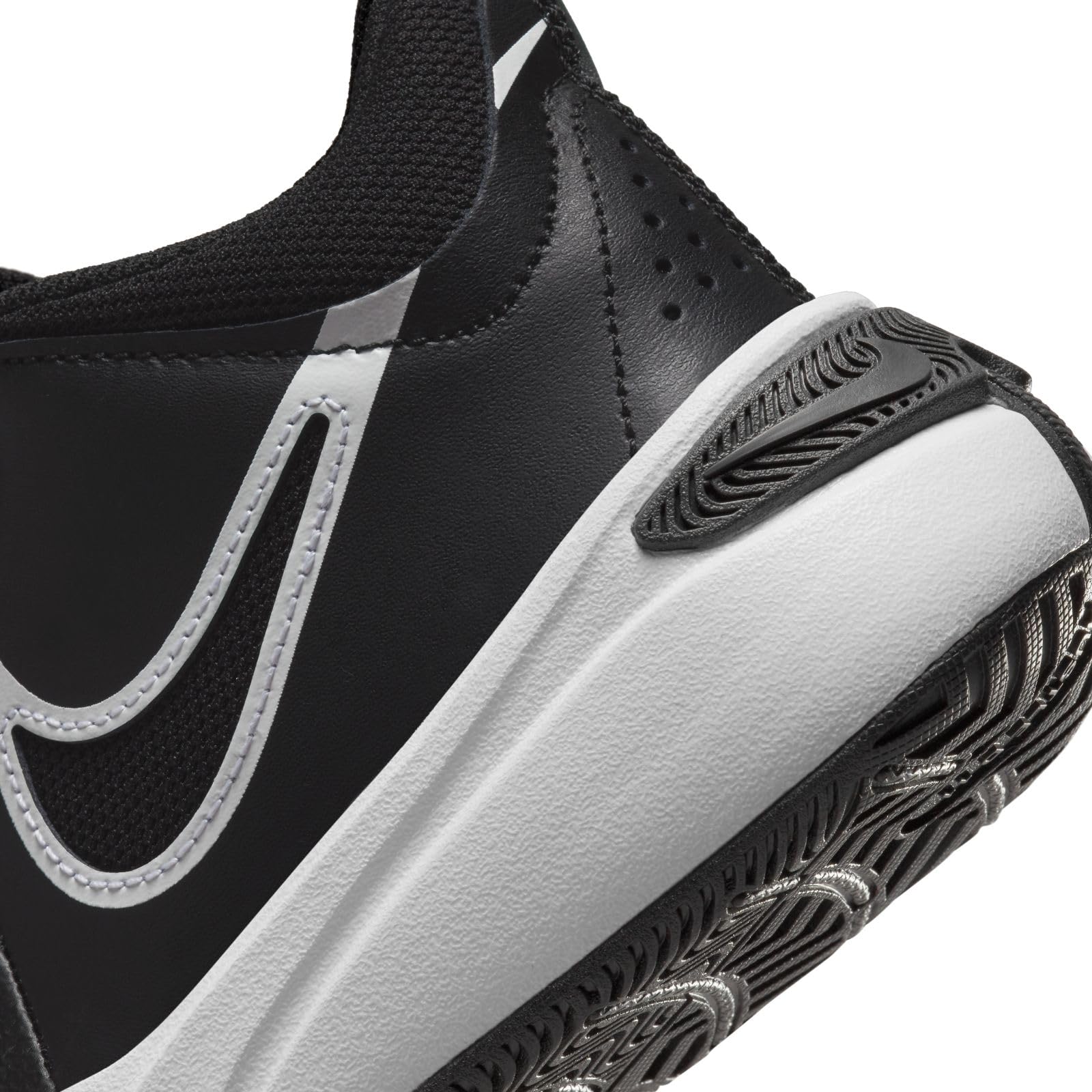 Nike Nike Team Hustle D 11 SneakerNiños