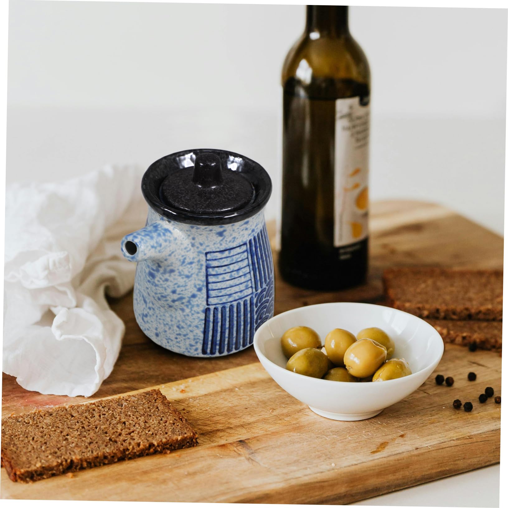 STOBAZA Ceramic Japanese Sauce Pot Vintage Style Soy Sauce Dispenser for Oils Dressings Stylish and Lightweight Condiment Jar for Home Cooking and Kitchen Use