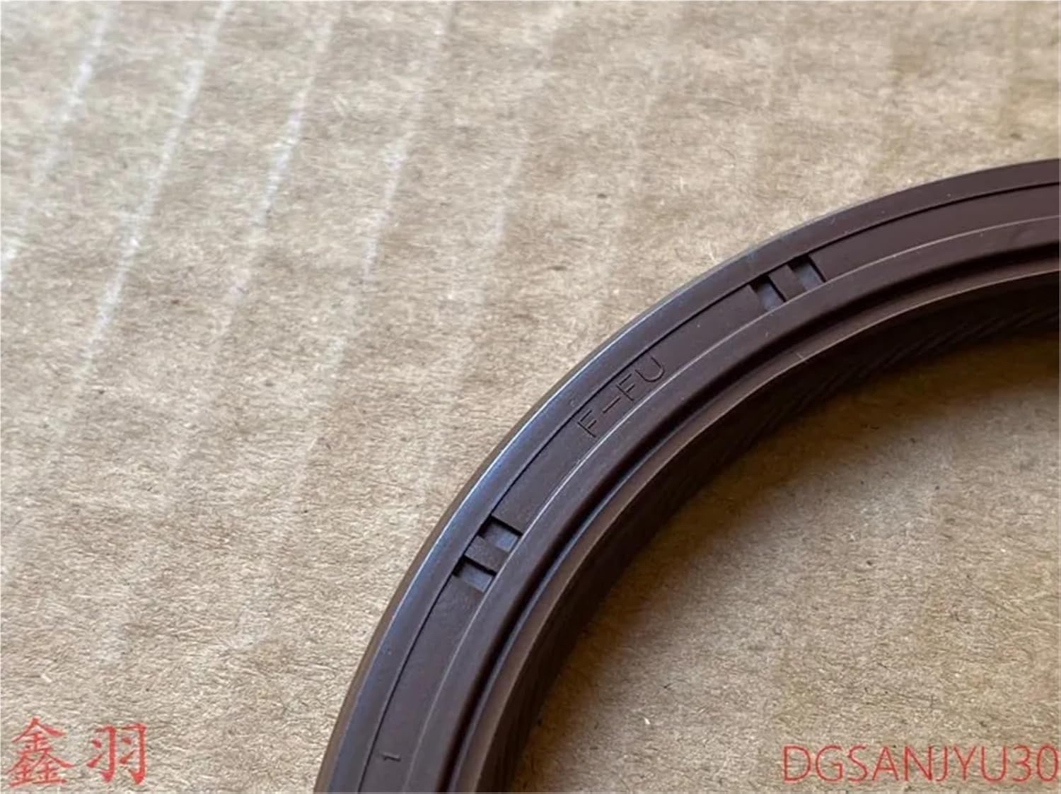 Oil Seal,CRANKSHAFT,Rear PAJERO2 V31 4G6# 4G9#Engine crankshaft Oil Seal MD359158 BH5644G 85 * 103 * 8