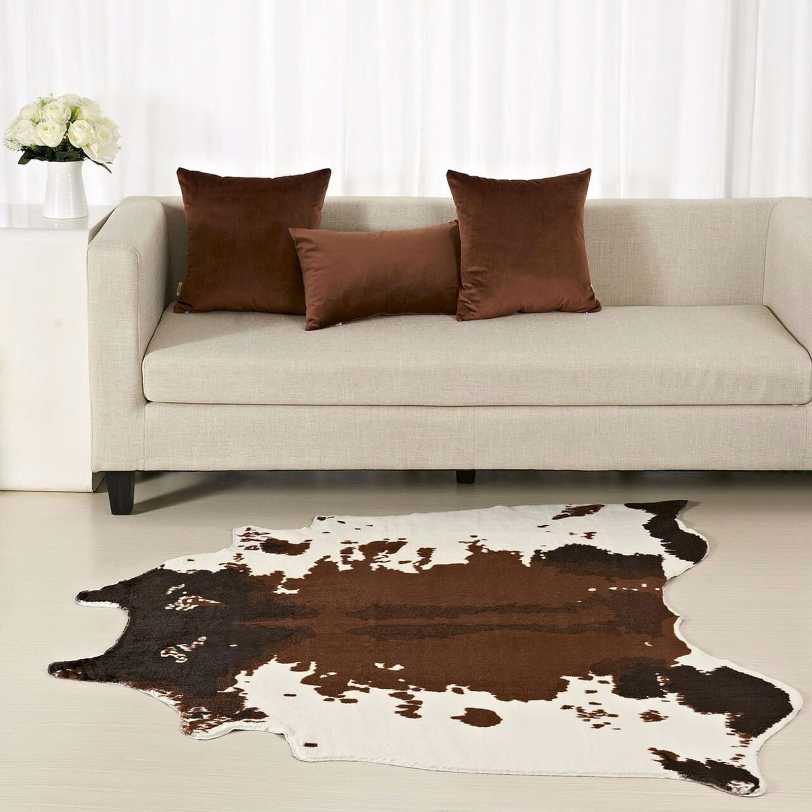 Tapis en Peau d'animal,Tapis en Fausse Fourrure Imitation Peau De Vache,Tapis Imprimé Imitation Vache,Tapis en Peau De Vache Artificielle,Facile d'entretien,à Poils Courts,pour De Canapé