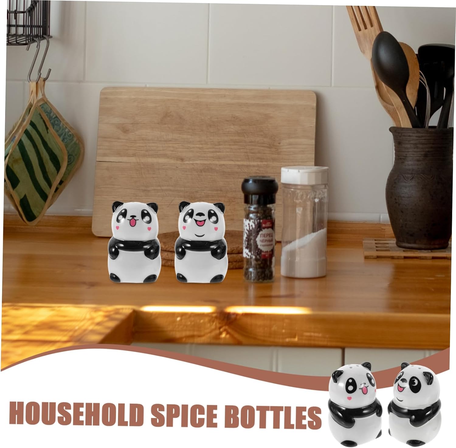 Unomor 2pcs Adorable Panda Ceramic Seasoning Jar Cute Portable Pepper Shaker for Kitchen Dining Room for Salt and Spice Storage Home Decor
