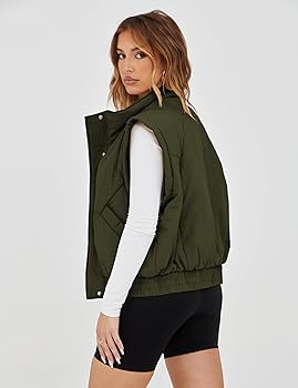 Lviefent Womens Puffer Vest Cropped Lightweight Button Down