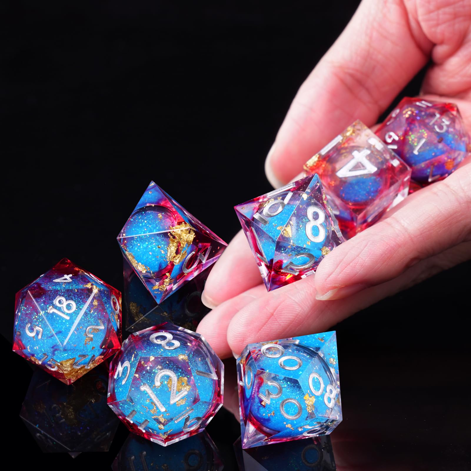 ORUZA 7 PCS Liquid Core DND Dice Resin Sharp Edge Dice Gold Foil Polyhedral D&D Dice Set for Dungeons and Dragons MTG RPG Table Games - Image 4